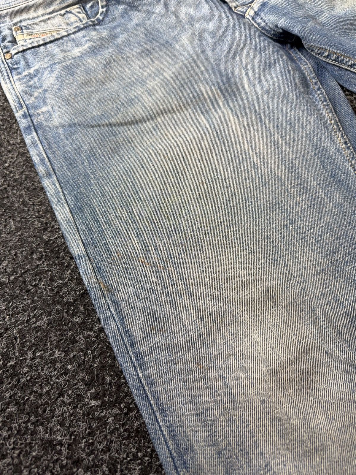 Diesel Luxury 00s Y2K Dirty Diesel Larkee Straight Leg Faded Jeans Size US 34 / EU 50 - 9 Thumbnail