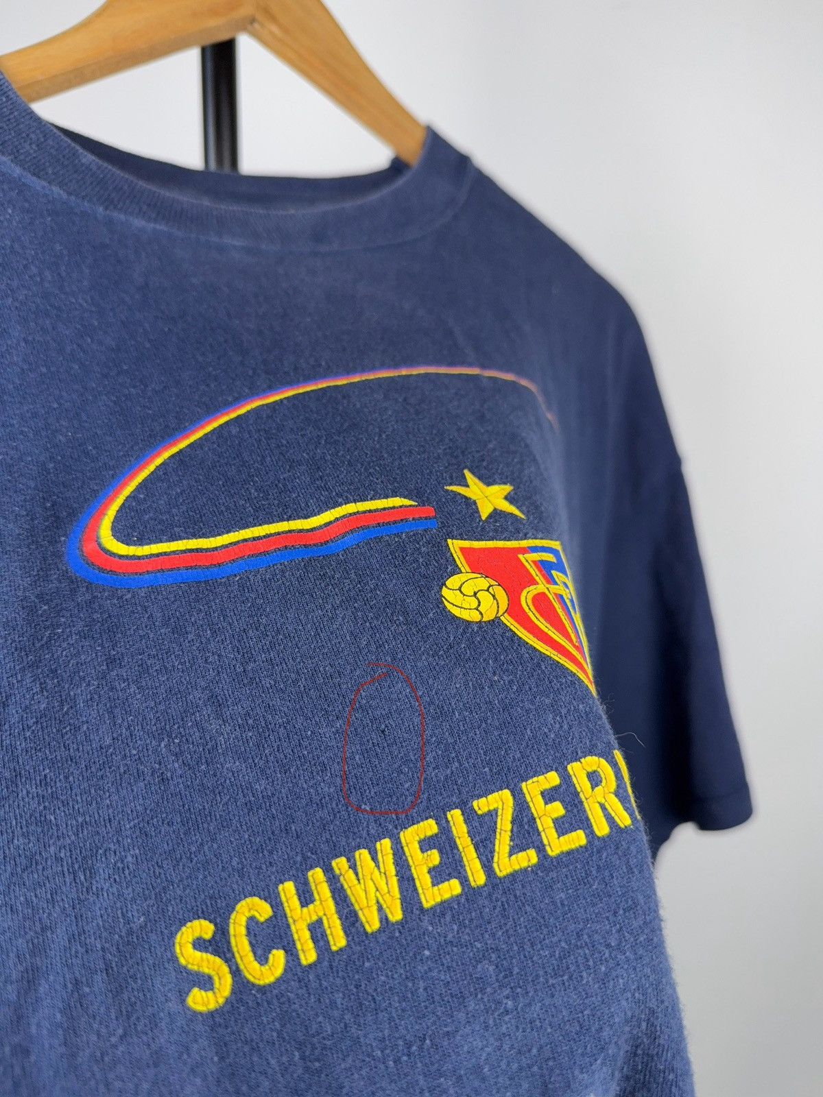 Vintage Vintage 00s FC Basel Schweizermeister 2004 Soccer T Shirt Size US XL / EU 56 / 4 - 12 Thumbnail