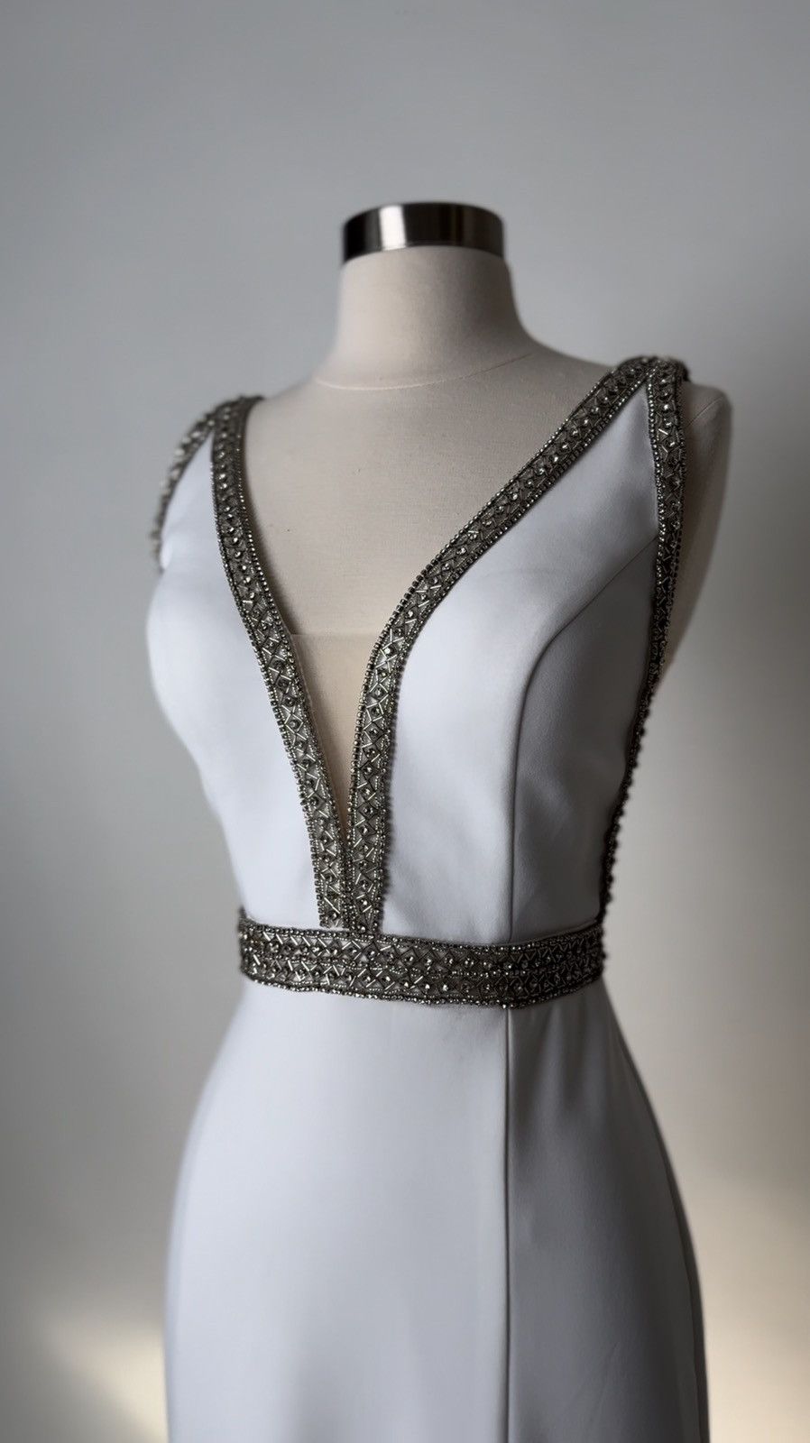 Other Brand New US 6 Jovani Maxi White Evening Gown Size M / US 6-8 / IT 42-44 - 3 Thumbnail