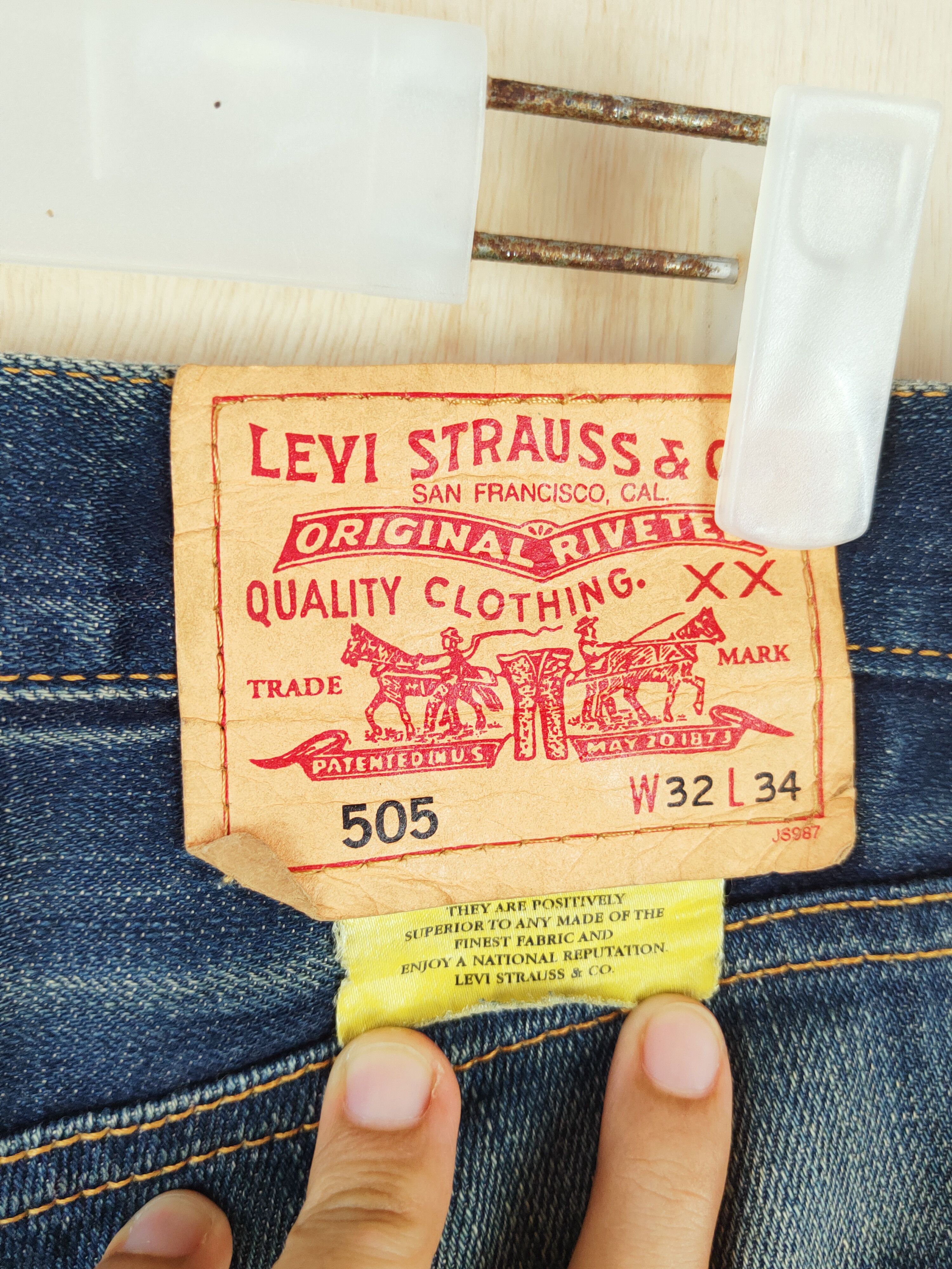 Levi's 505 Levi's Dark Blue Distressed Ripped Jeans #S2672 Size US 32 / EU 48 - 7 Thumbnail
