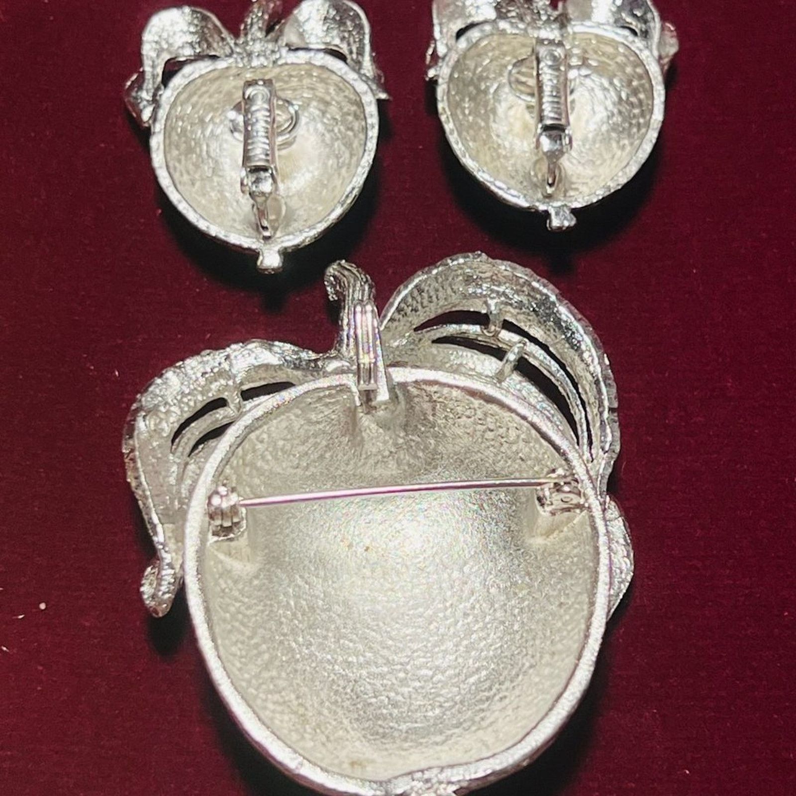 & Other Stories Vintage SET - Sarah Coventry Brushed Apple Brooch Earring Size ONE SIZE - 2 Thumbnail