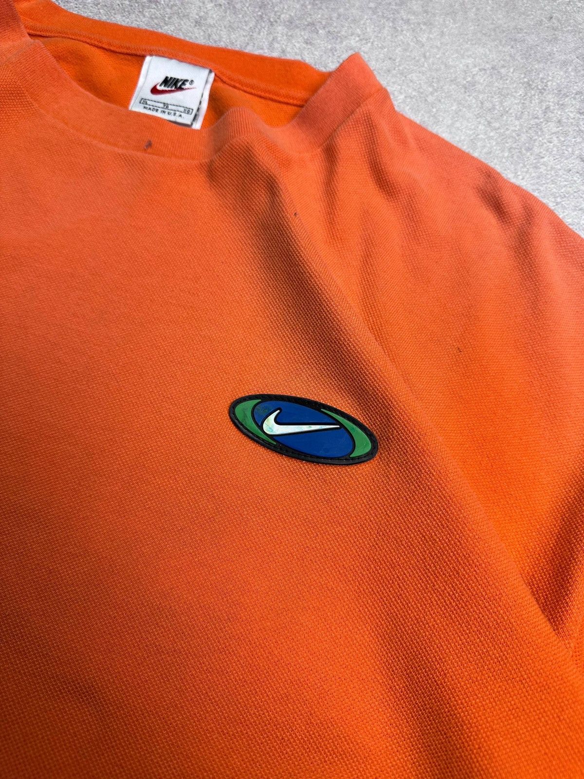 Nike Vintage Nike Swoosh Made In USA Boxy T-shirt XL Size US XL / EU 56 / 4 - 4 Thumbnail