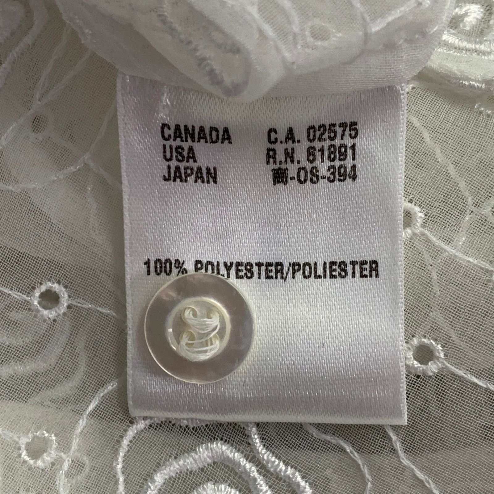 Escada ESCADA Size M Cream Polyester Eyelet Button Up Shirt Size M / US 6-8 / IT 42-44 - 7 Thumbnail