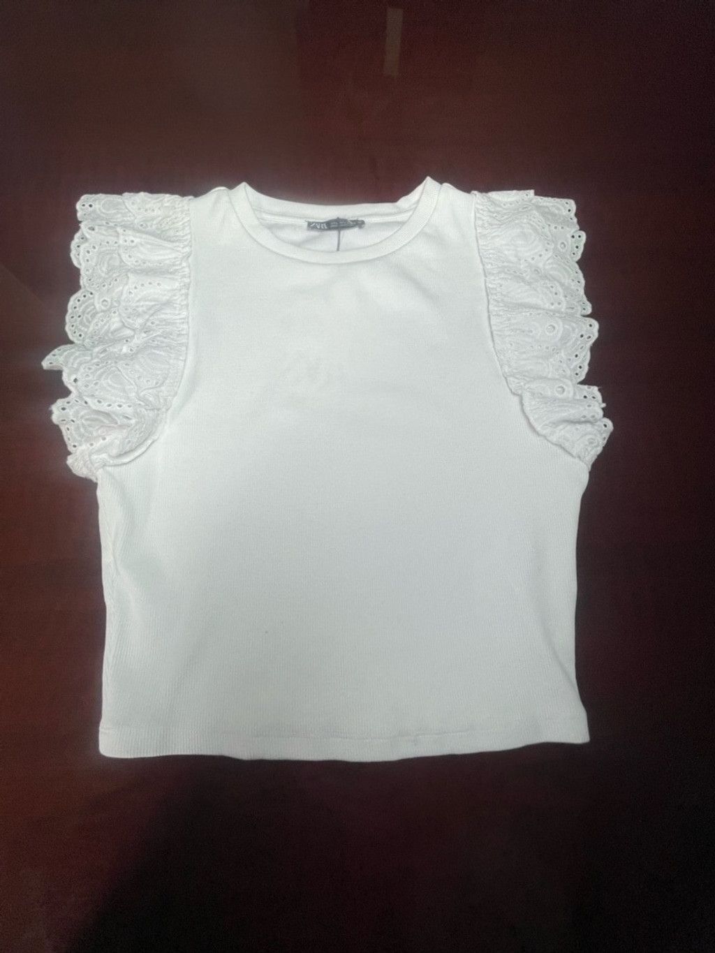 Zara ZARA White Ribbed Eyelet Sleeve Top L Coquette Romantic Size L / US 10 / IT 46 - 2 Thumbnail