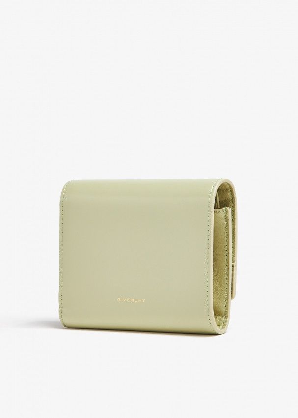 Givenchy o1srvl11e0325 Size: OS / 4G Liquid Trifold Wallet in Green Size ONE SIZE - 3 Thumbnail