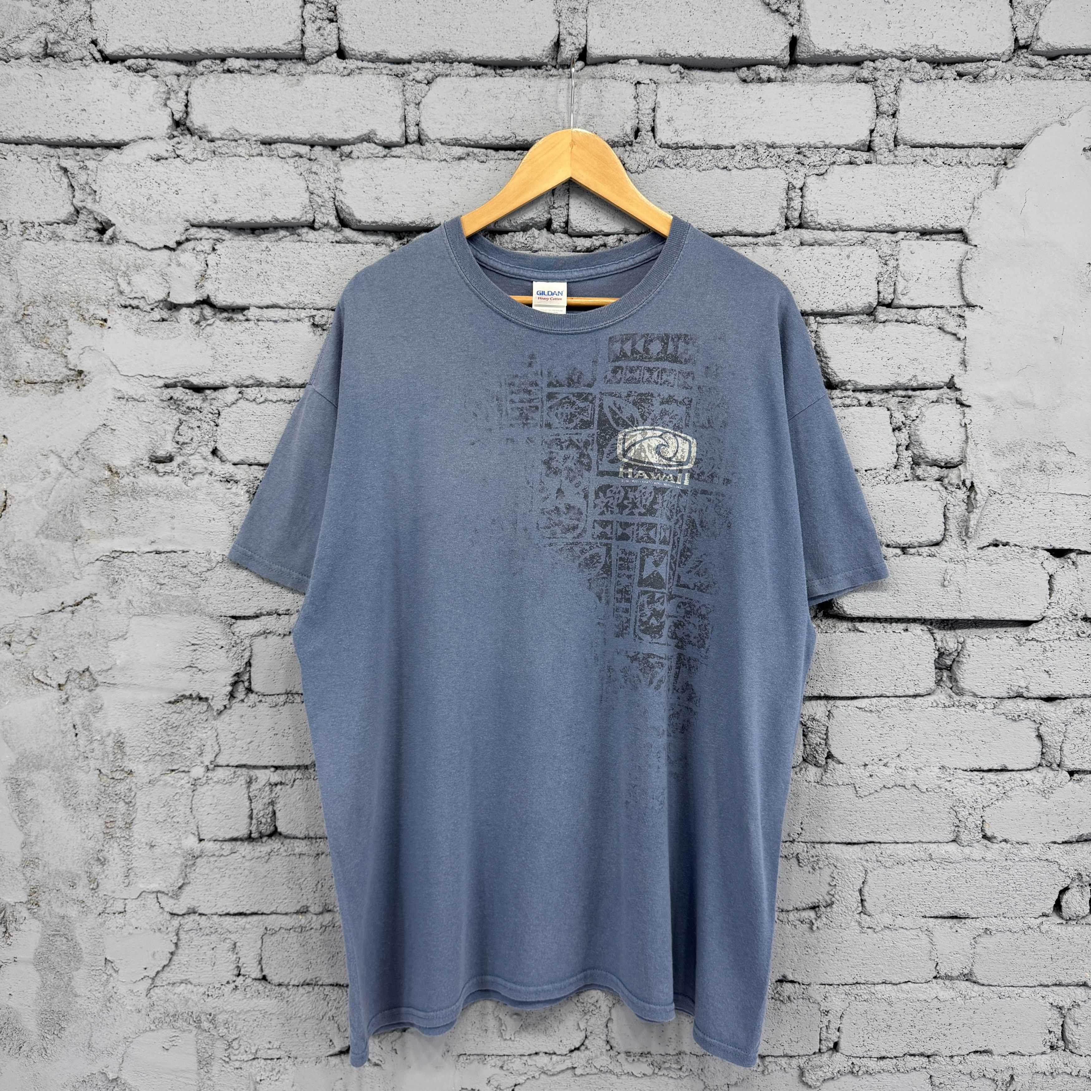 Vintage Vintage Y2K Hawaiian Island Sunfaded Tshirt Size US XL / EU 56 / 4 - 2 Thumbnail