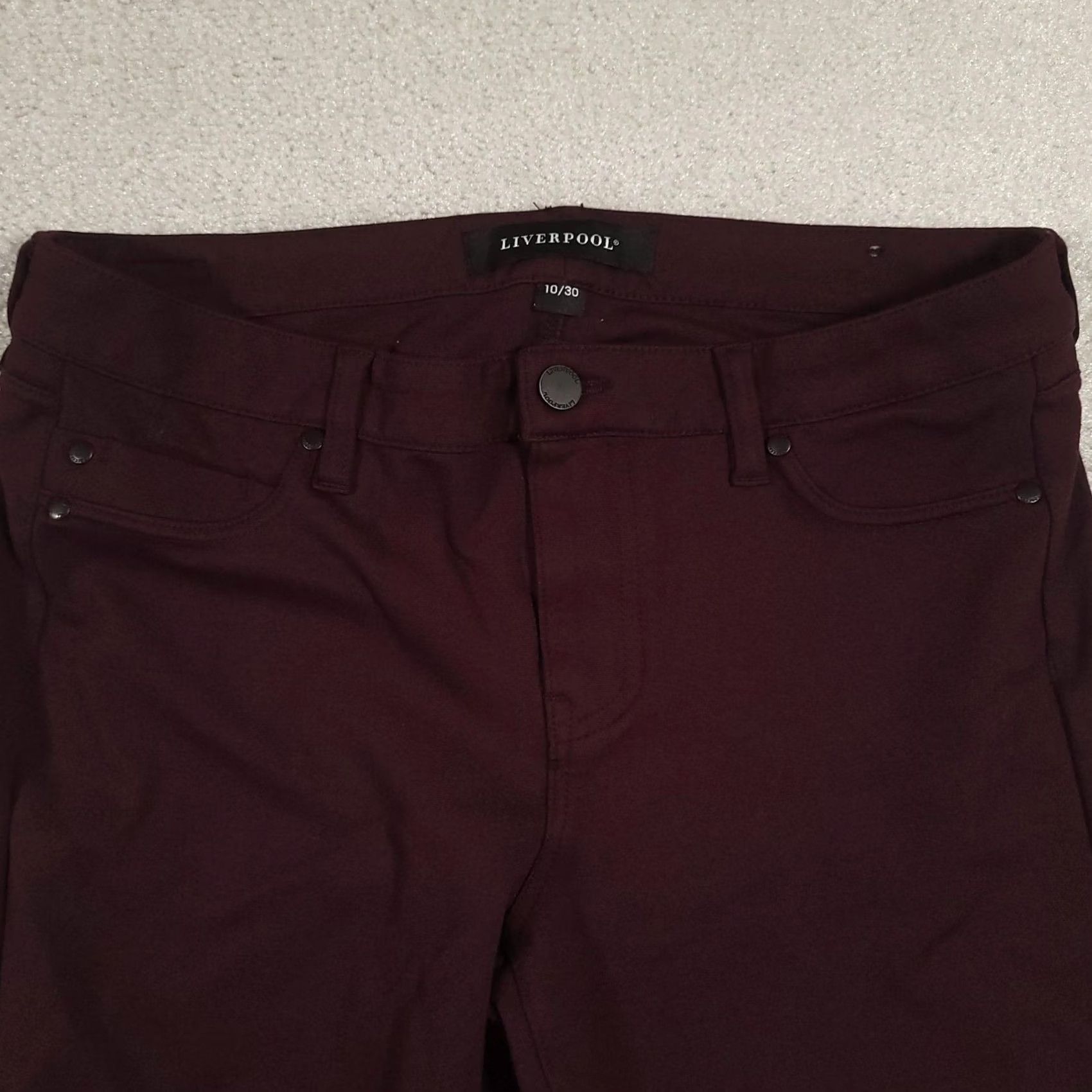 Vintage Liverpool Jeans Womens Skinny Pants Denim 10 Aubergine Burgundy Zip Five-Pocket Slim Rise Mid 29in Inseam Dark Dye Size 32" / US 10 / IT 46 - 3 Thumbnail