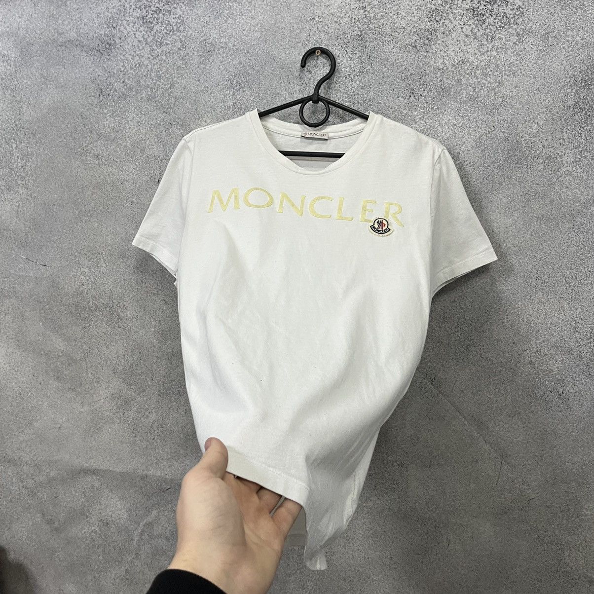 Moncler Moncler T Shirt Big Logo White Size US L / EU 52-54 / 3 - 7 Thumbnail