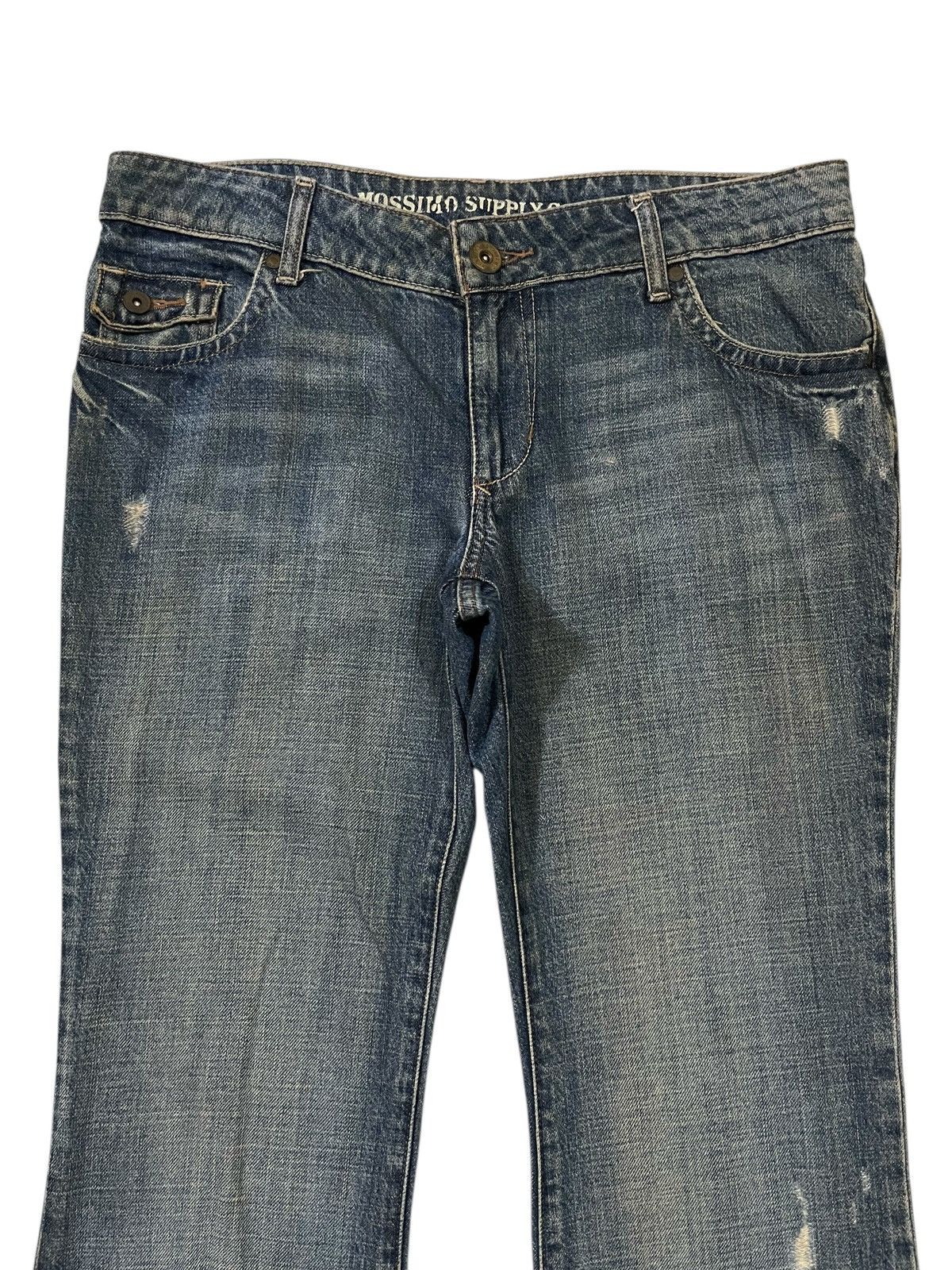 Mossimo MOSSIMO SUPPLY Distressed Flare Jeans Denim Size US 33 - 2 Thumbnail