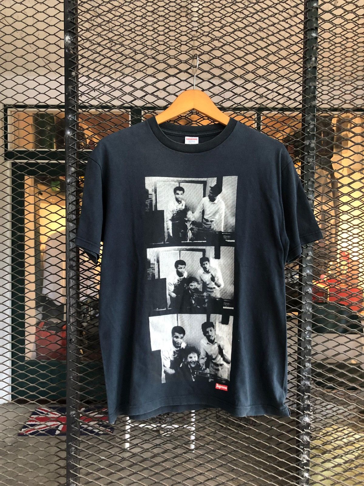 Supreme RARE SUPREME MALCOLM MCLAREN PHOTO TEE SHIRT Size US M / EU 48-50 / 2 - 1 Thumbnail