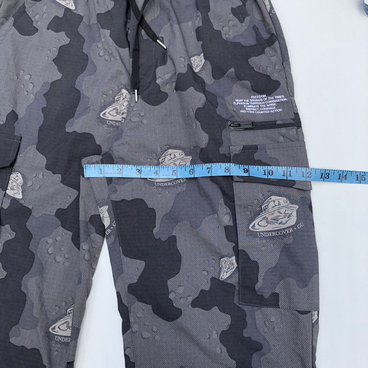 GU × Japanese Brand × Undercover Gu X Undercover Camo Cargo Pants Size US 34 / EU 50 - 9 Thumbnail