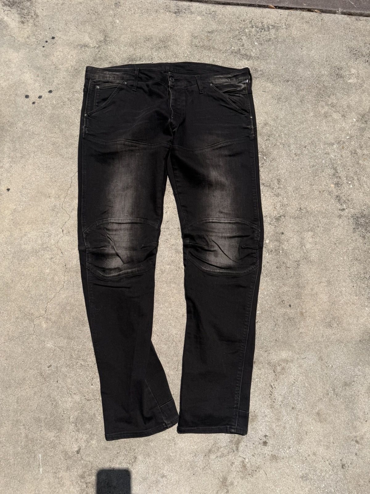 G-Star G-STAR 3D Cut Low tapered Men's Button Fly Stretch Black Size US 36 / EU 52 - 1 Thumbnail