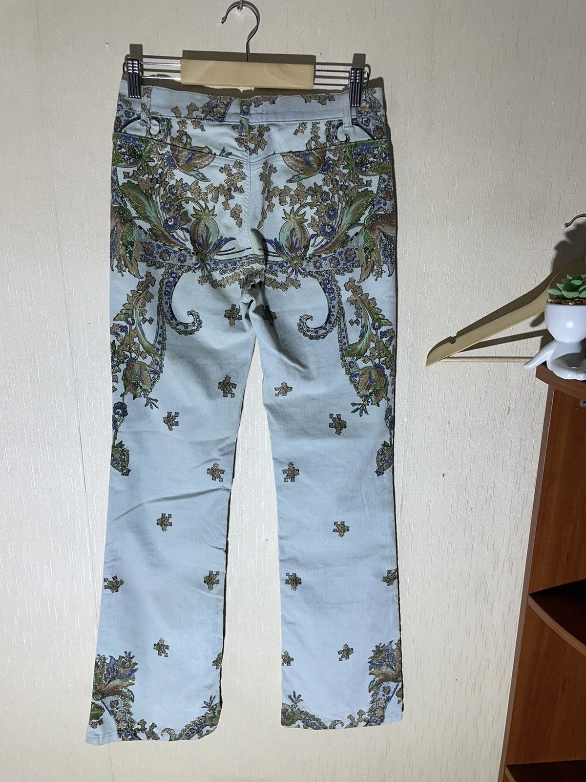 Roberto Cavalli × Vintage Roberto Cavalli velvet floral print vintage pants 90s Size 28" / US 6 / IT 42 - 12 Thumbnail