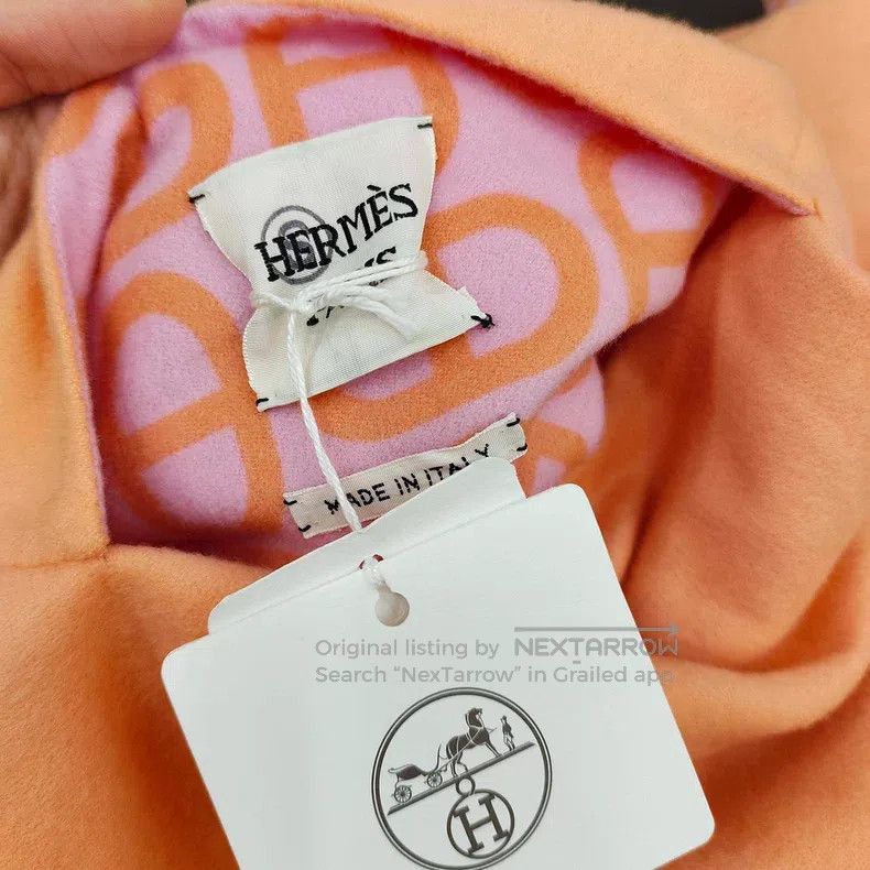 Hermes Hermes Warm Orange Pig Nose Printed Double Sided Cashmere Size S / US 4 / IT 40 - 6 Thumbnail