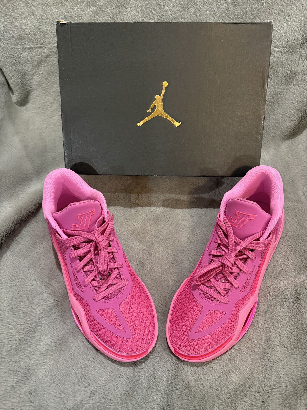 Nike Jordan Tatum 1 “Breast Cancer Awareness” PE Promo DS 10.5 Size US 10.5 / EU 43-44 - 12 Thumbnail
