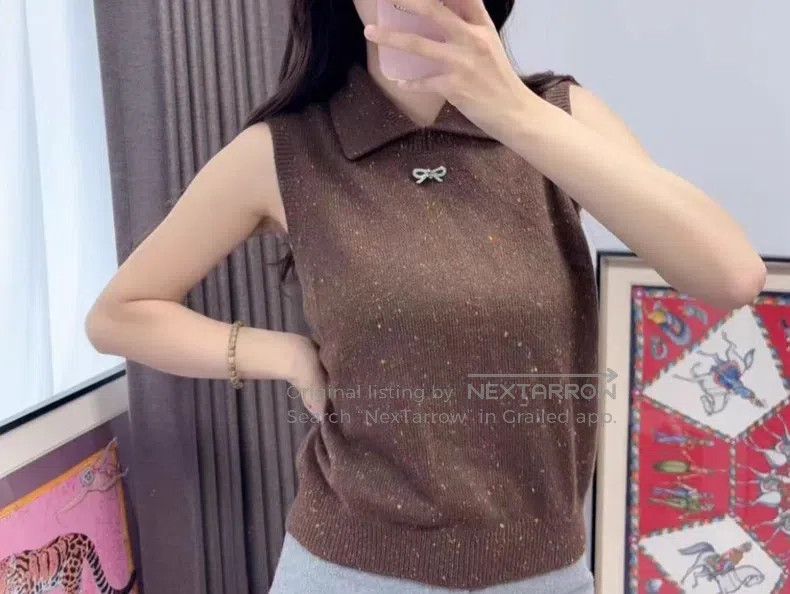 Chanel Chanel Rhinestone bow knitted vest Size S / US 4 / IT 40 - 1 Thumbnail