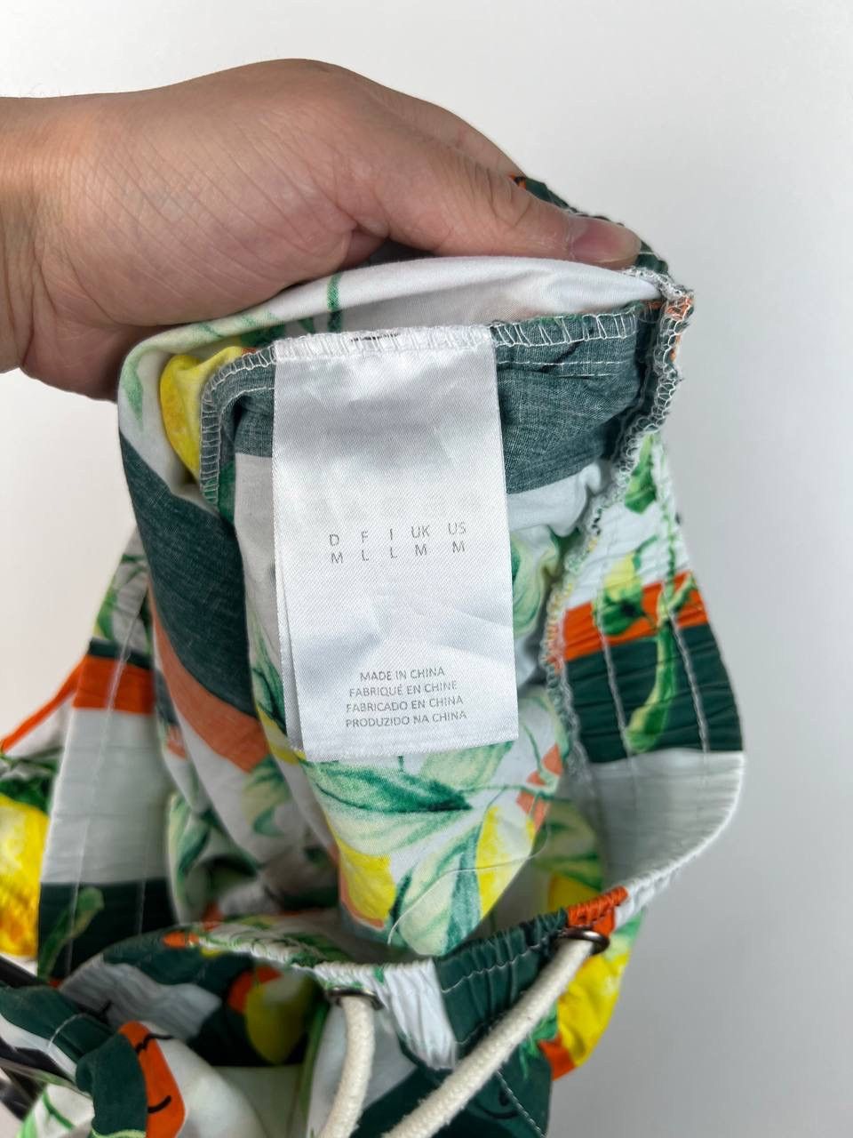 Vintage Karl Kani streetwear lemon shorts suze M/32 Size US 32 / EU 48 - 4 Thumbnail