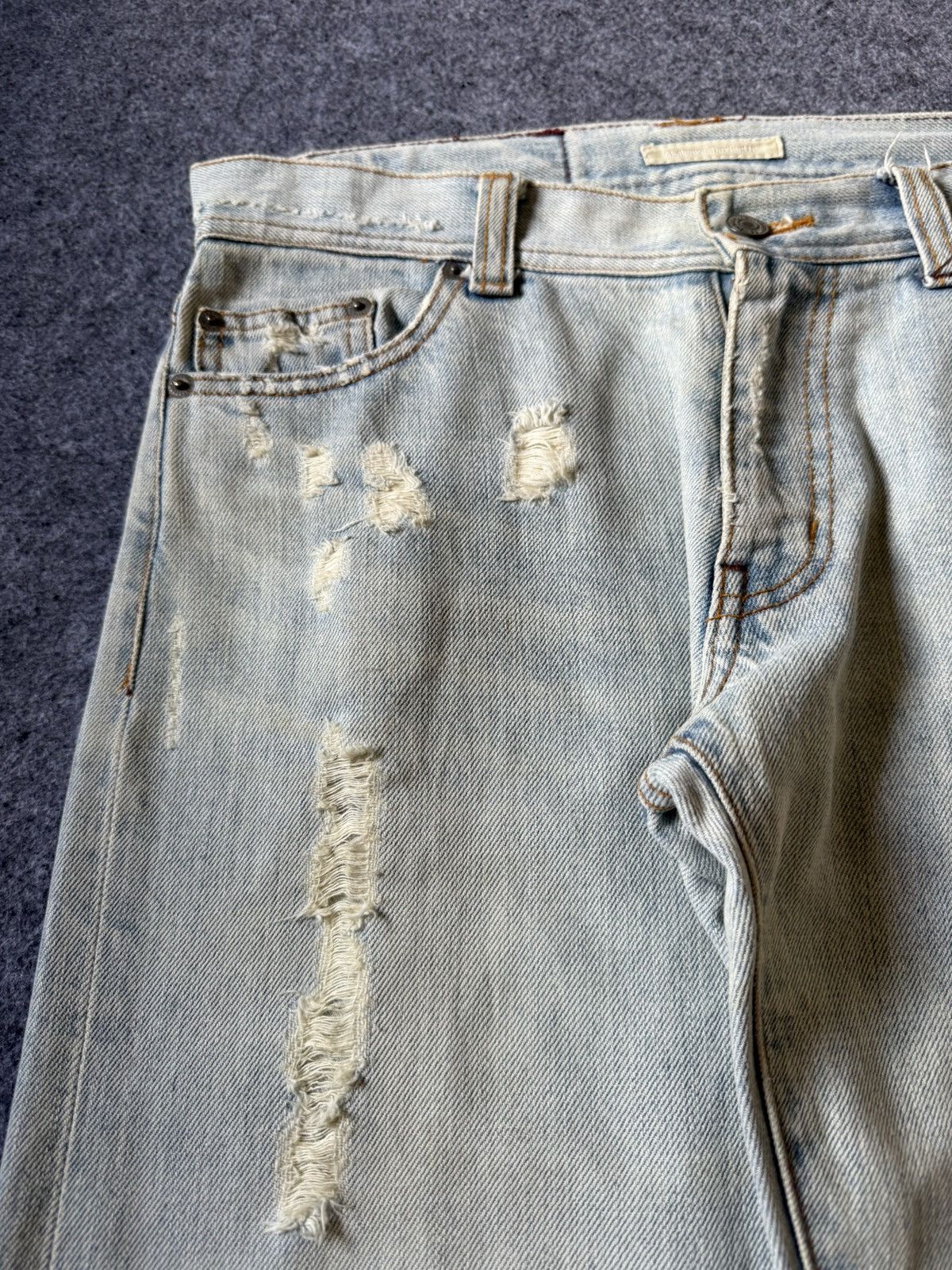 ABAHOUSE × Japanese Brand Abahouse Japan Distressed Flapped Pocket Light Wash Jeans Size US 30 / EU 46 - 11 Thumbnail