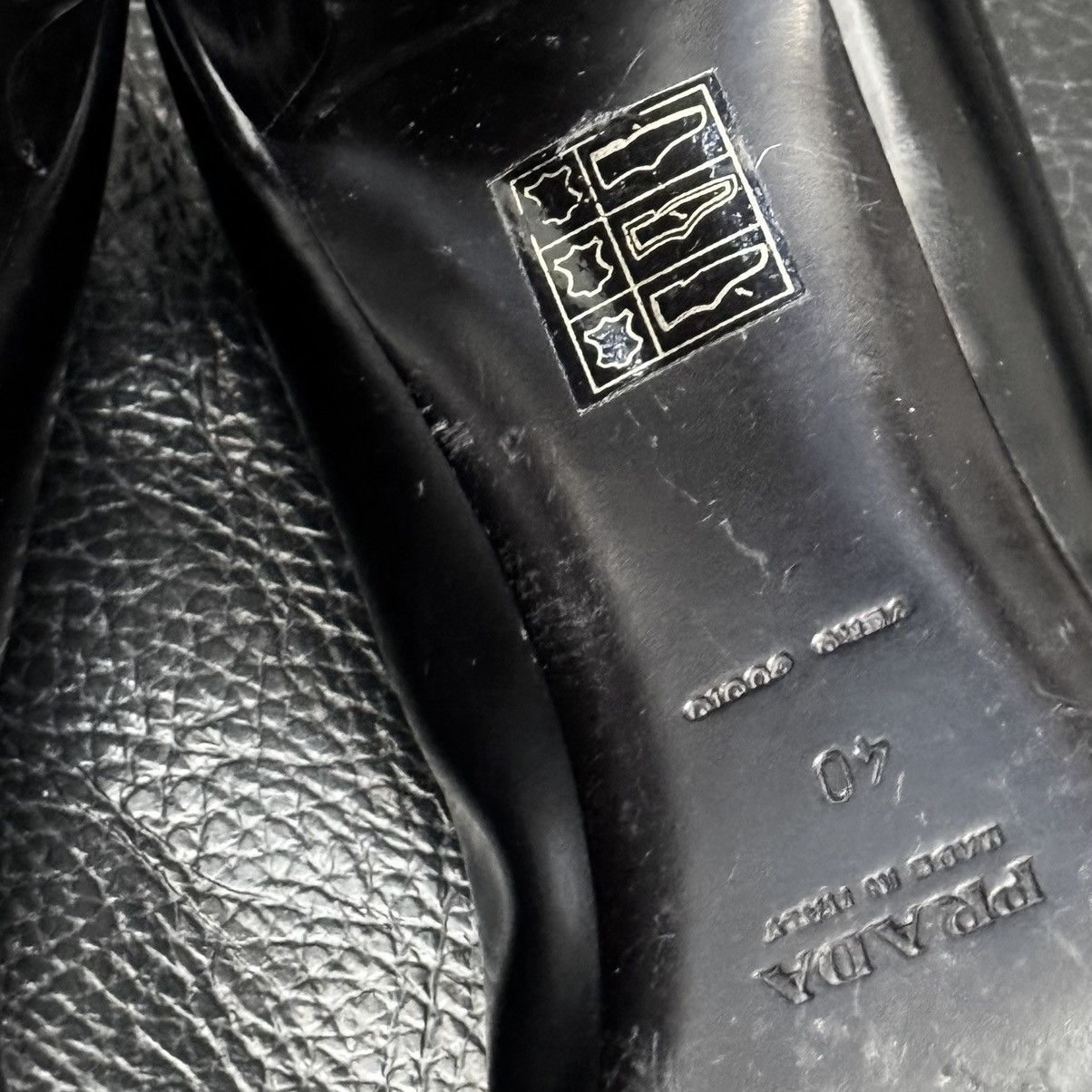 Prada Prada heels with elongated pointed toes and metal toe Size US 10 / IT 40 - 3 Thumbnail