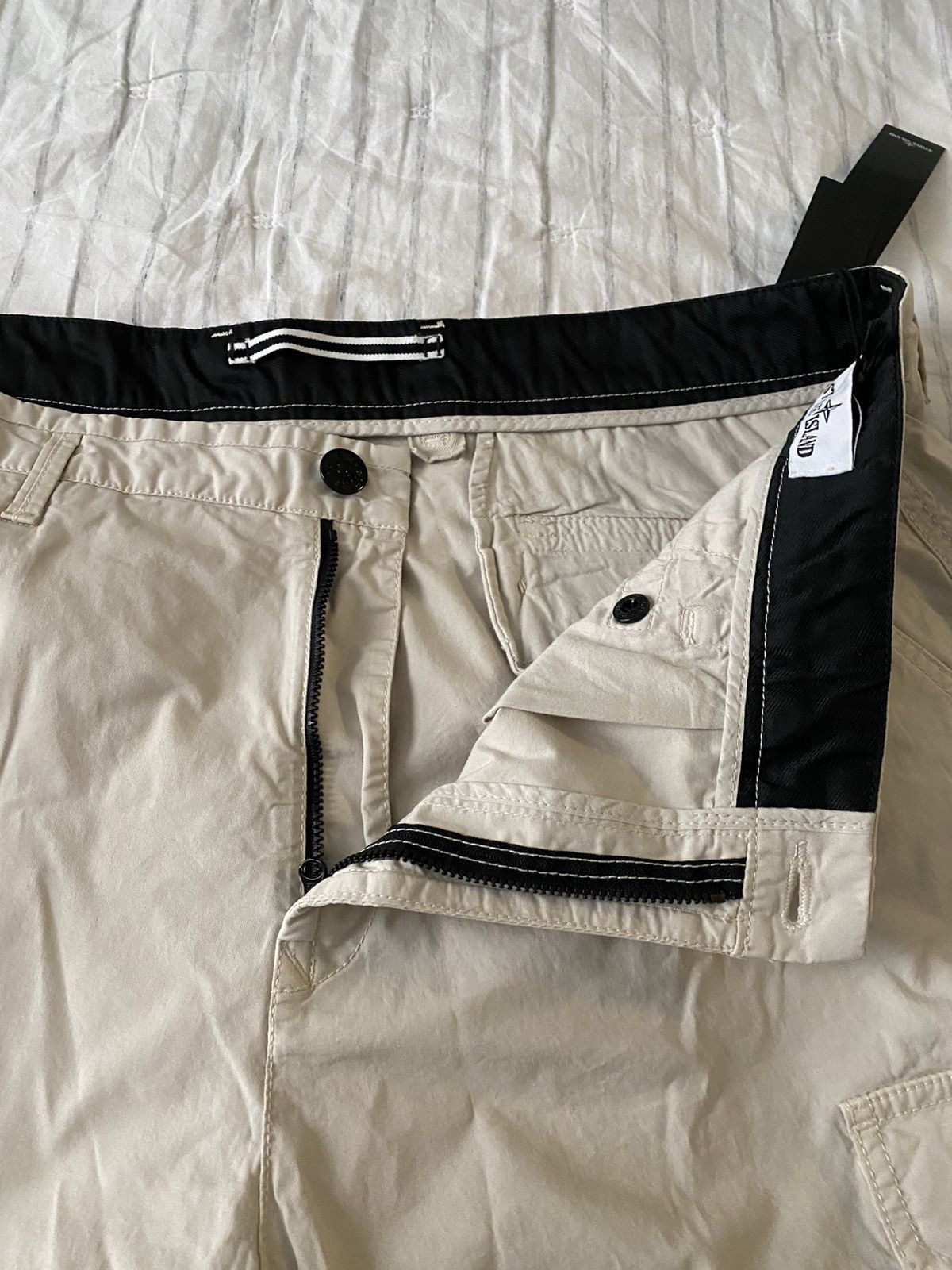 Stone Island Stone Island Comfort Cargo Pants Plaster Sz 38 NWT Size US 38 / EU 54 - 9 Thumbnail