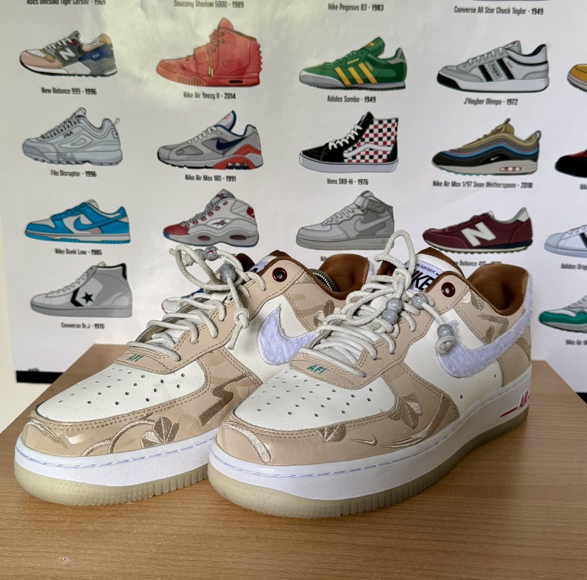 Nike Nike Air Force 1 '07 LX Low Year Of the Rabbit W Size US 9 / IT 39 - 2 Thumbnail
