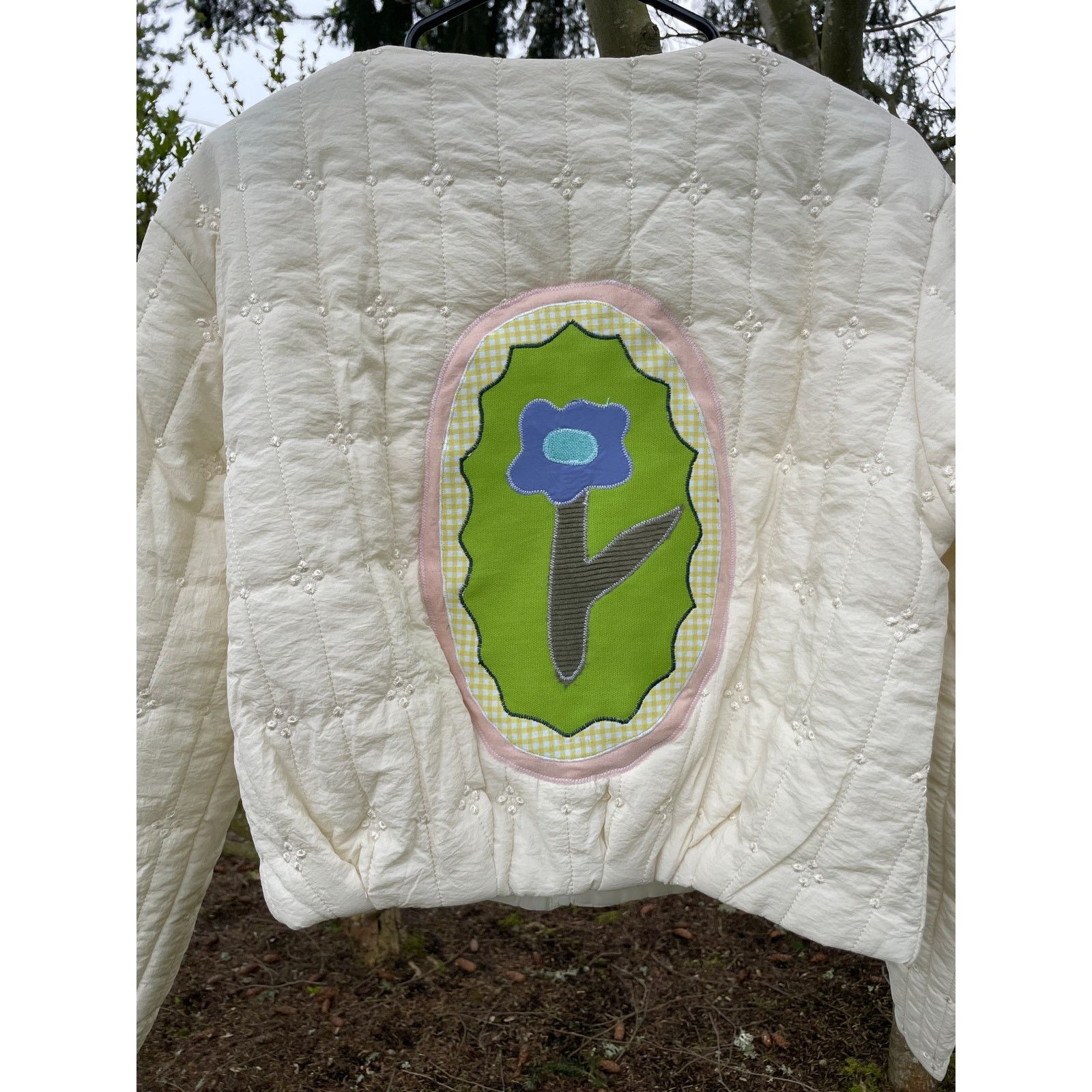 Handmade Size 6 Quilted Coat Jacket with Floral Applique Size M / US 6-8 / IT 42-44 - 2 Thumbnail