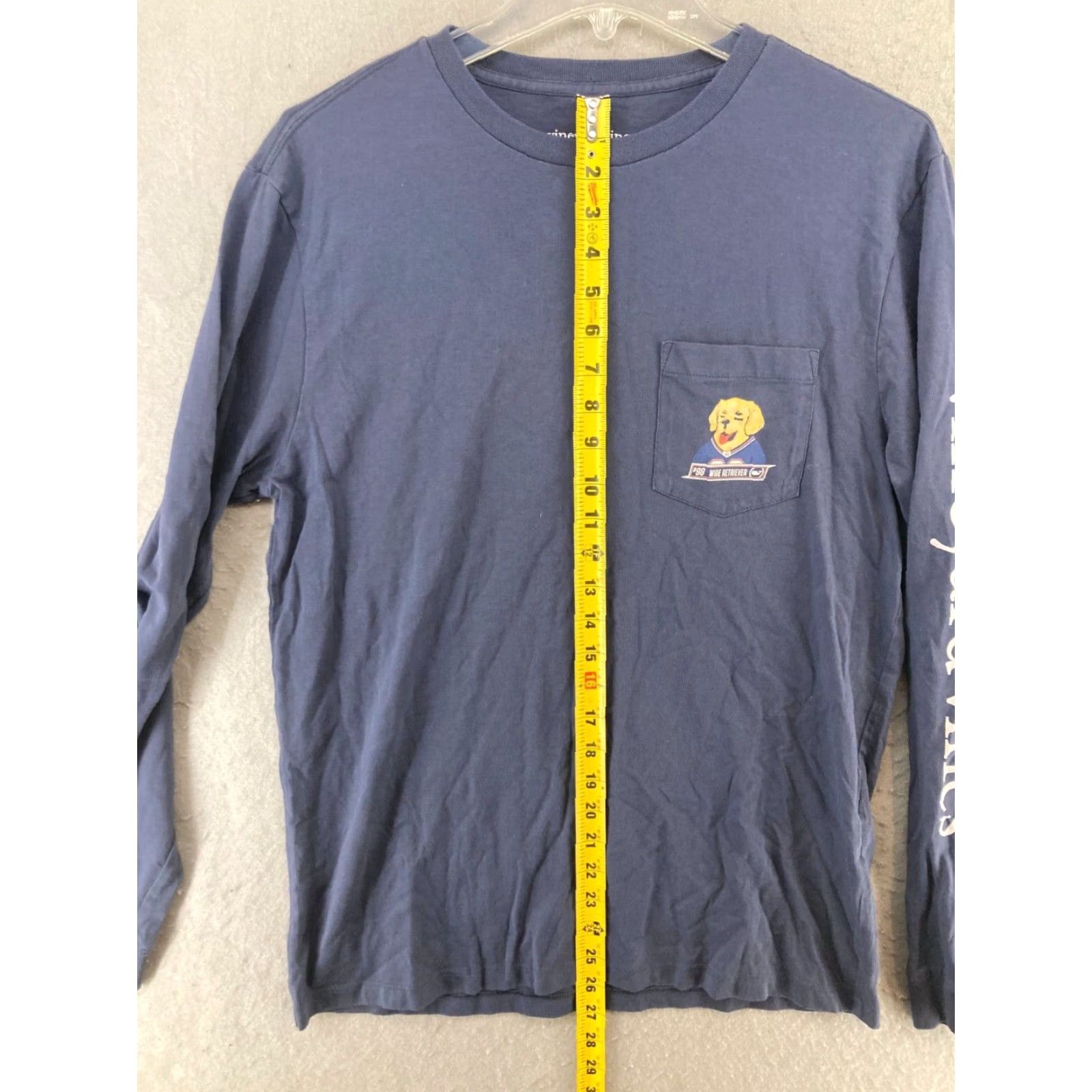 Vineyard Vines VINTAGE? No, not vintage. Vineyard Vines T-Shirt Mens Short Sleeve Crew Neck Graphic Blue S 98 Wide Retriever Football Size US S / EU 44-46 / 1 - 4 Thumbnail