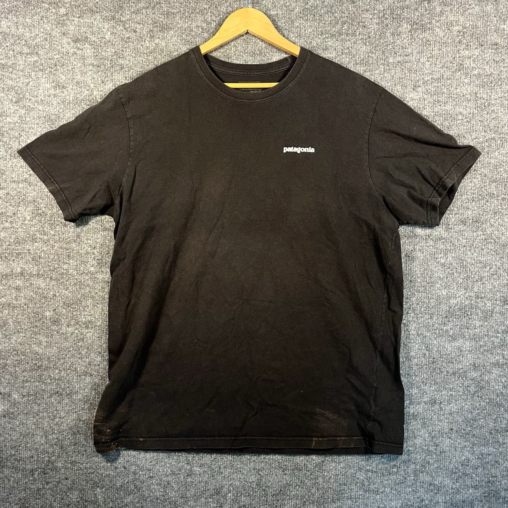 Patagonia VINTAGE Patagonia T-Shirt Mens XL Regular Black Graphic Hiking Size US XL / EU 56 / 4 - 4 Thumbnail