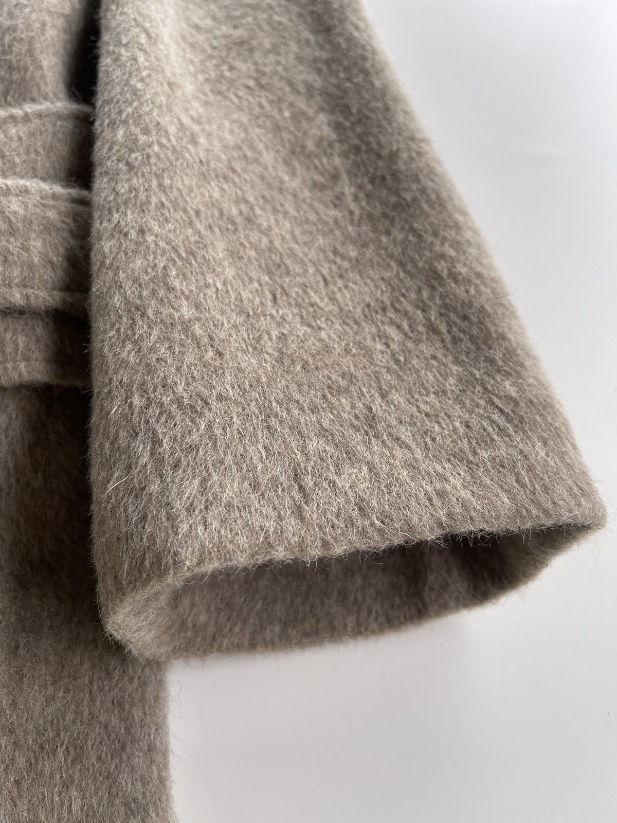 Cacharel Cacharel Mohair Overcoat Size L / US 10 / IT 46 - 5 Thumbnail