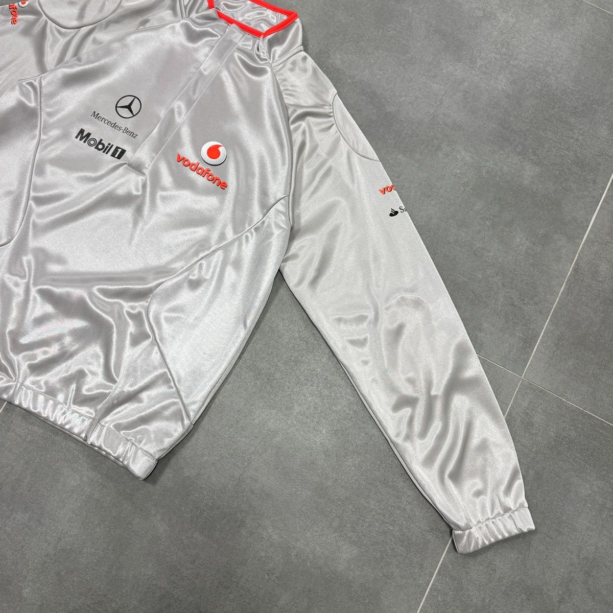 Formula 1 Formula 1 Vodafone McLaren Mercedes Hamilton Racing Jersey Size US S / EU 44-46 / 1 - 9 Thumbnail