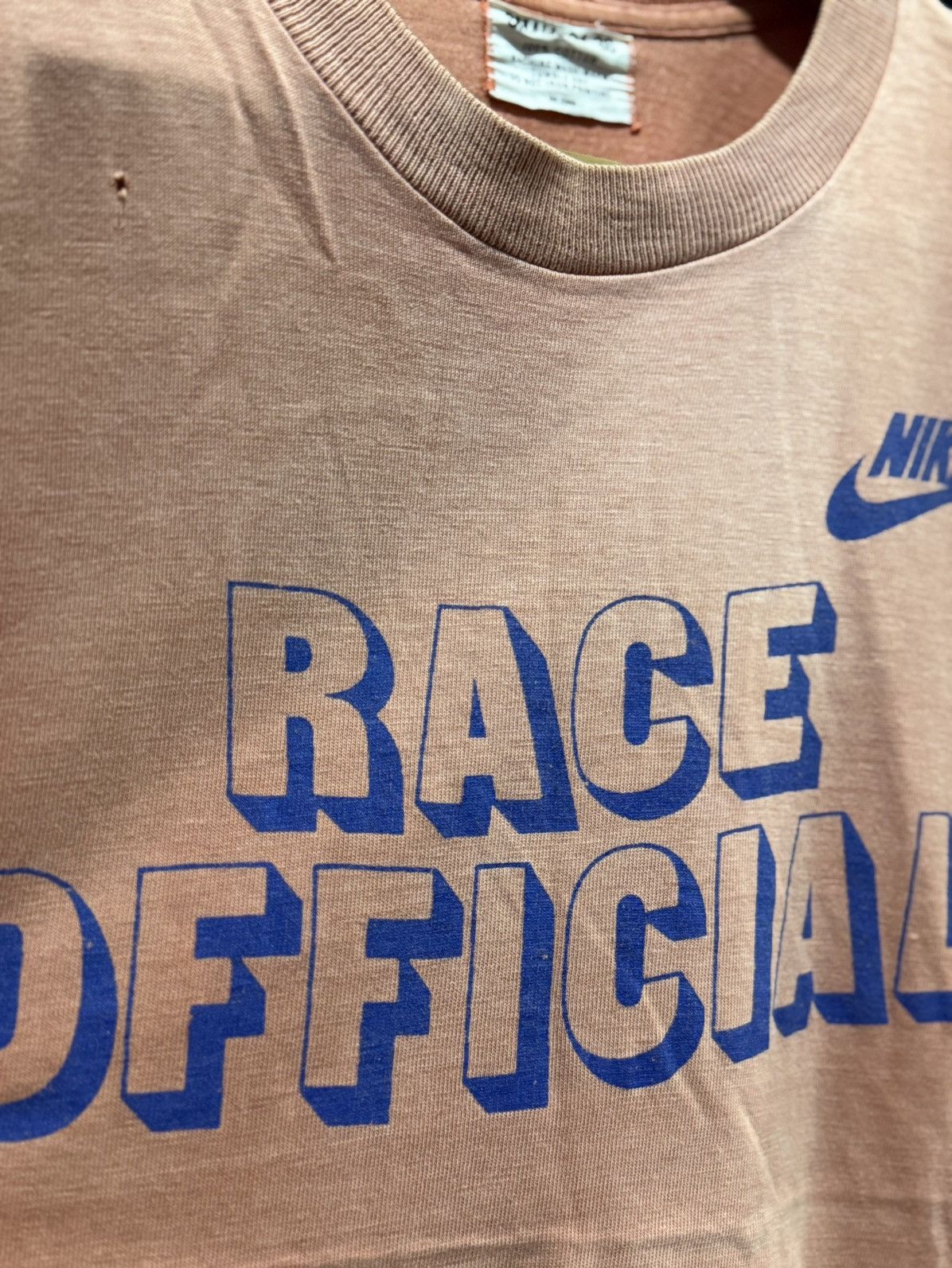 Nike Thrashed Rare Vintage 70s Nike Race Official Sun Faded Tee Size US S / EU 44-46 / 1 - 12 Thumbnail