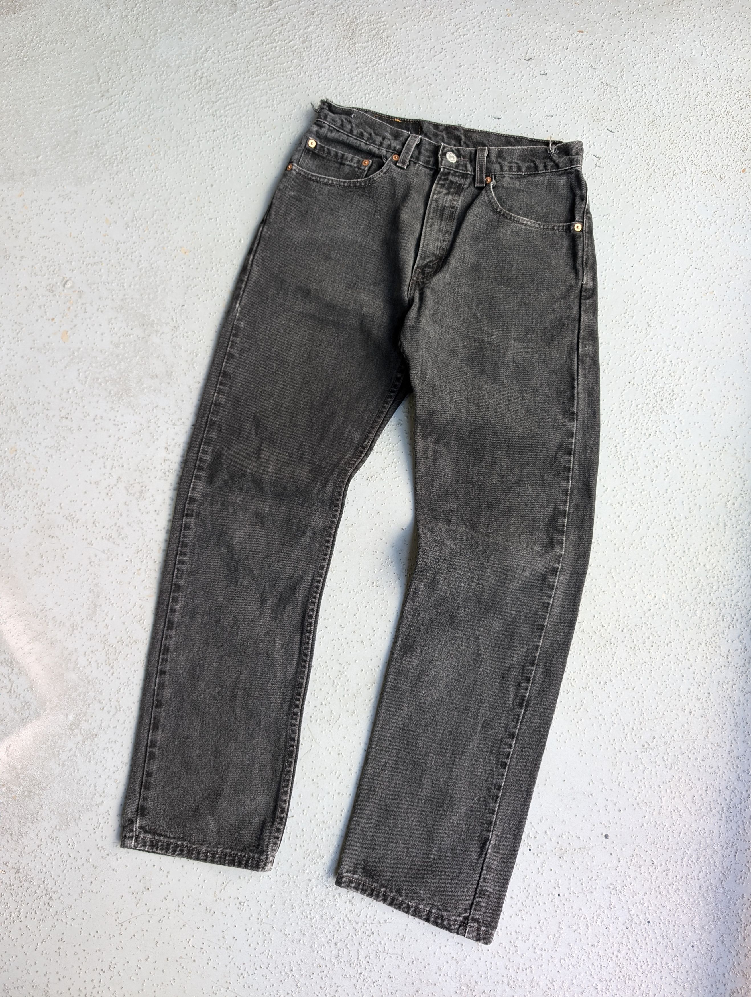 31x22 Levi