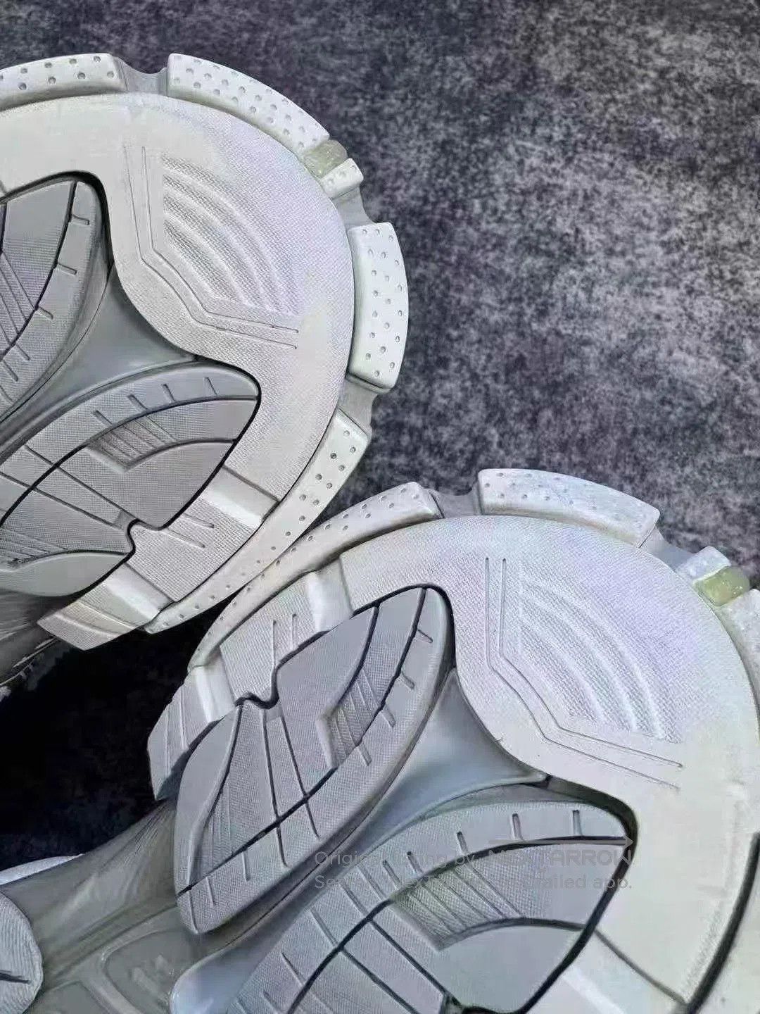 Balenciaga Balenciaga Silver Runner Running Shoes. Size US 7 / EU 40 - 8 Thumbnail
