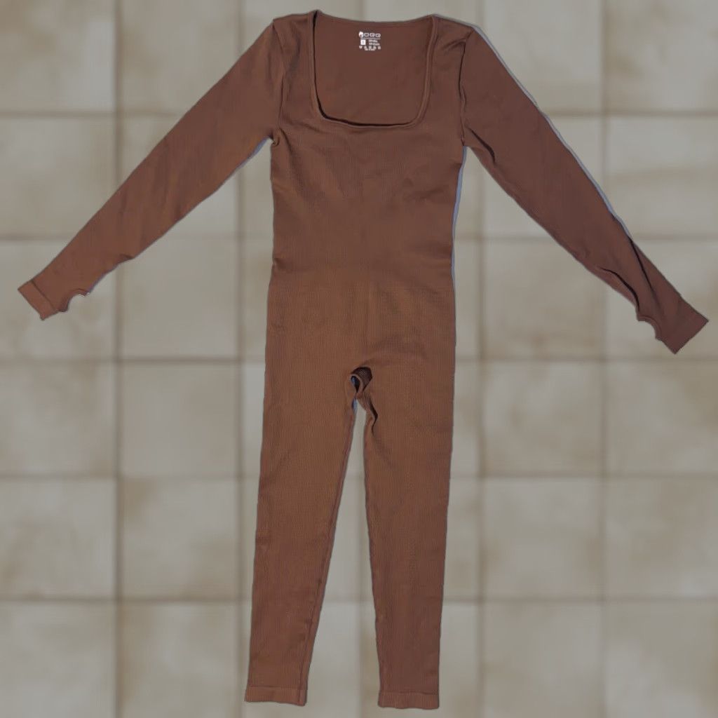 Vintage OQQ One-Piece Women Jumpsuit S Brown Long Sleeve Ribbed Square Neck Sport Activewear Casual Size S / US 4 / IT 40 - 1 Thumbnail