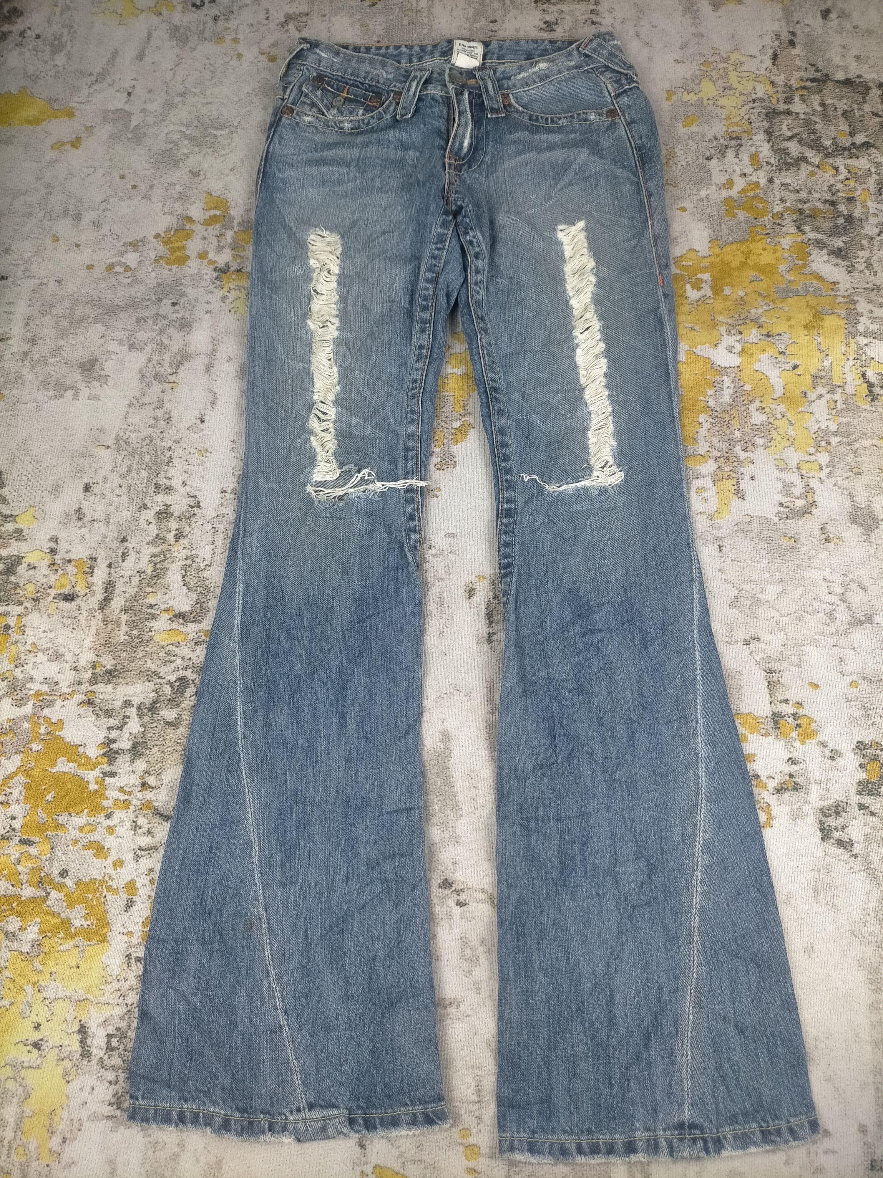 🔥90s Flared Vintage True Religion Ripped Jeans