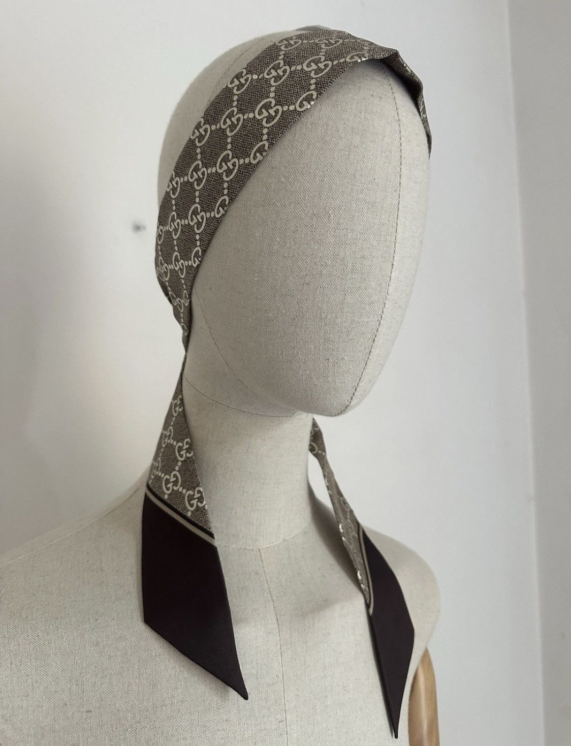 Gucci Gucci Bandeau Silk Scarf Brown GG Logo 5/120cm! Size ONE SIZE - 8 Thumbnail