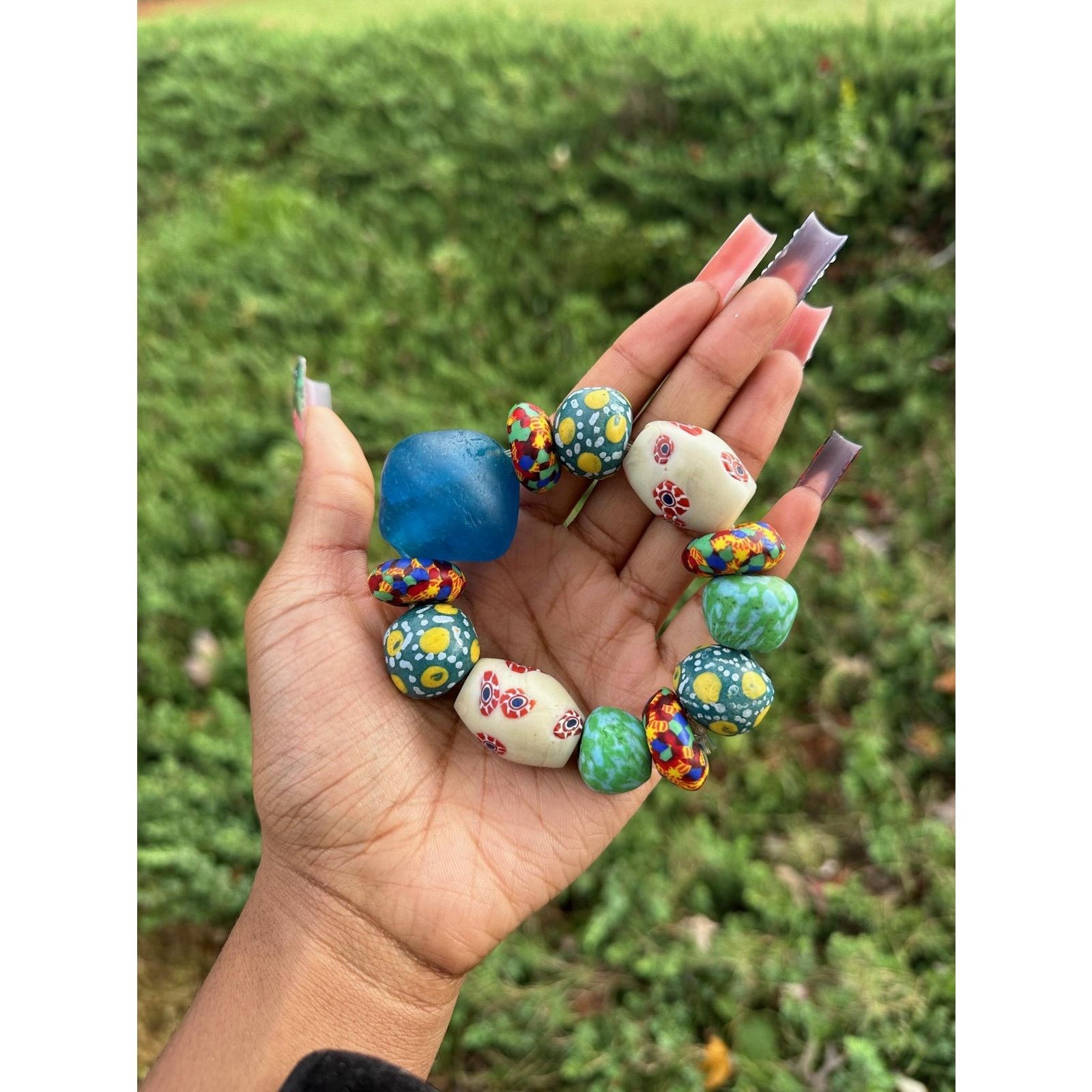 Other XL beaded pattern people bracelets - African krobo beads Size ONE SIZE - 7 Thumbnail