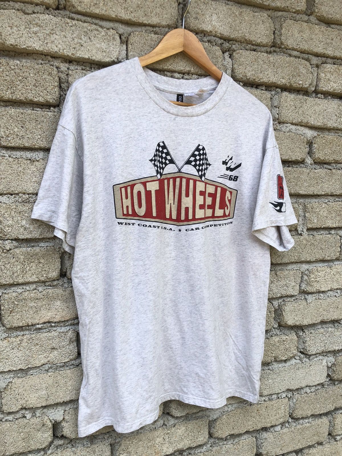 Vintage Divided X Hotwhells 1968 Loop Ahead Racing Tour Tee Size US L / EU 52-54 / 3 - 12 Thumbnail