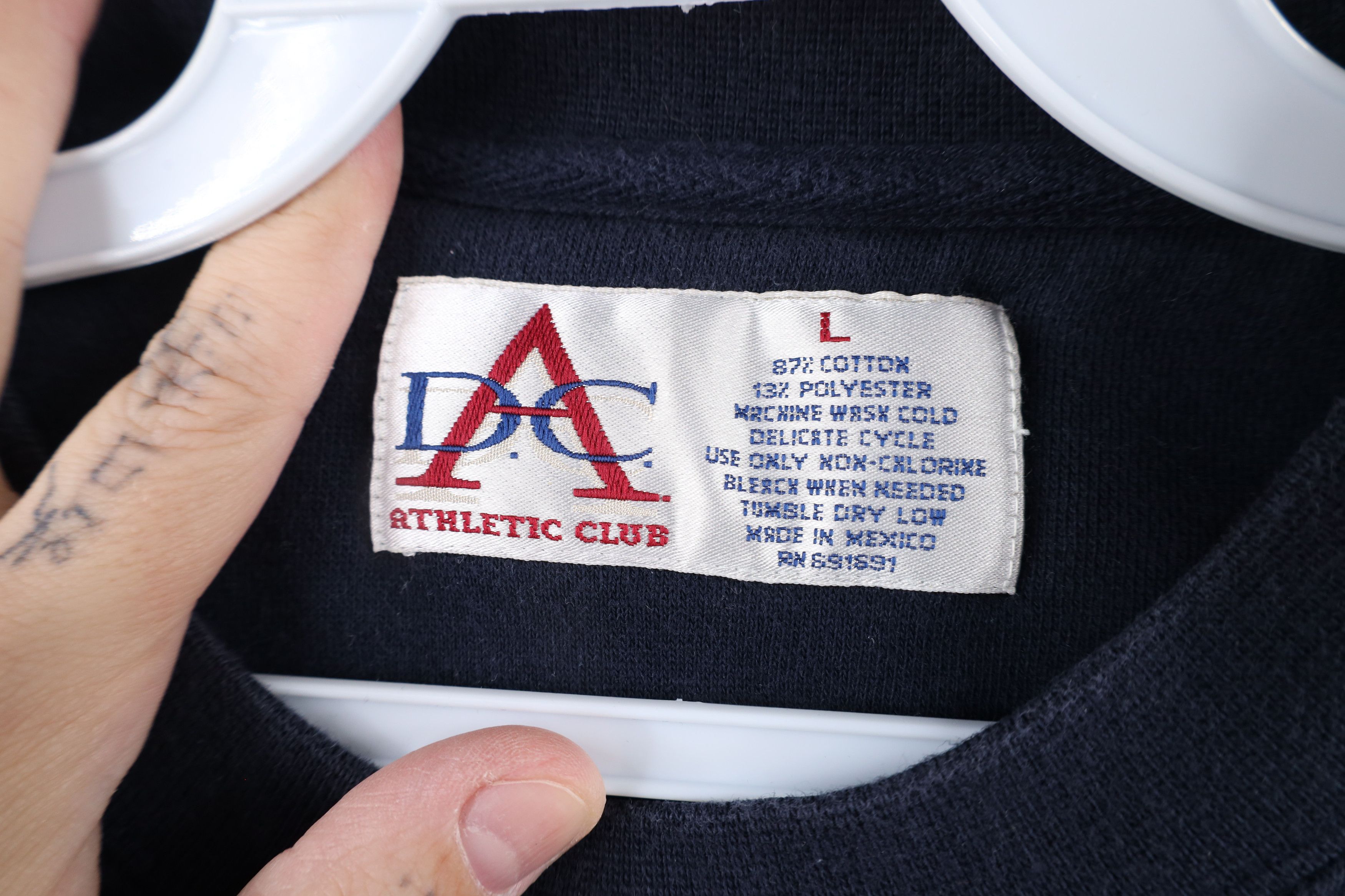 Vintage Vintage 90s Spell Out Catholic Club Crewneck Sweatshirt Size US L / EU 52-54 / 3 - 8 Thumbnail