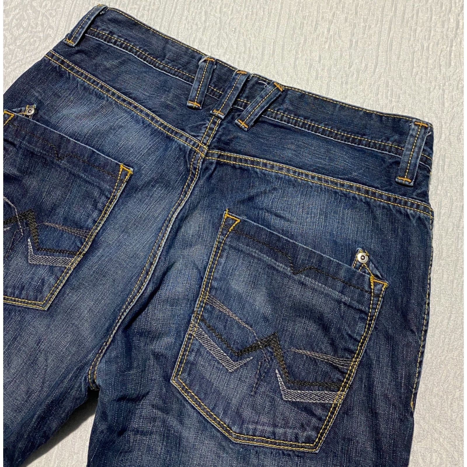 DKNY DKNY Jeans Men’s Size 34×30 Blue Embroidered Pockets Denim Straight 34 30 in Inseam Regular N/A Size US 34 / EU 50 - 3 Thumbnail