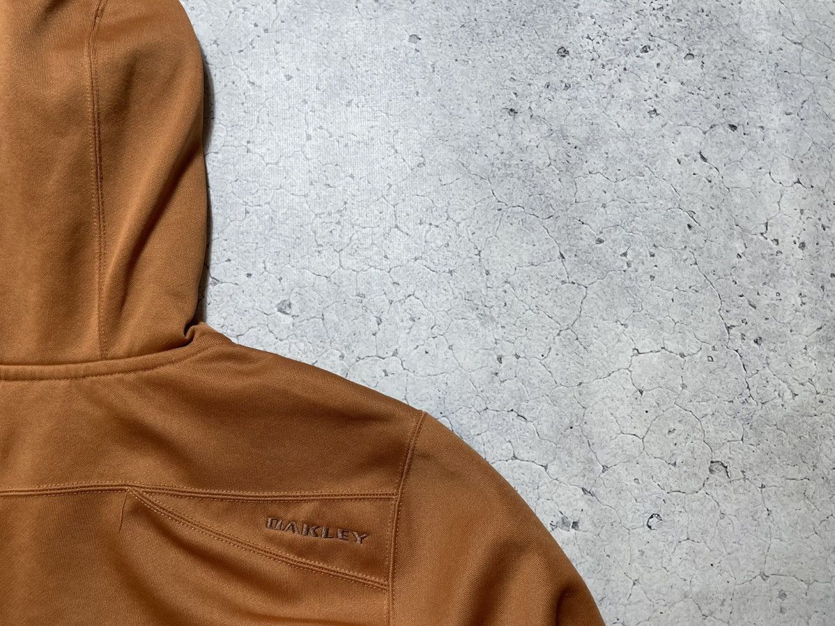 Oakley Vintage Oakley Gorpcore Y2K Hype Zip Hoodie Size US M / EU 48-50 / 2 - 12 Thumbnail