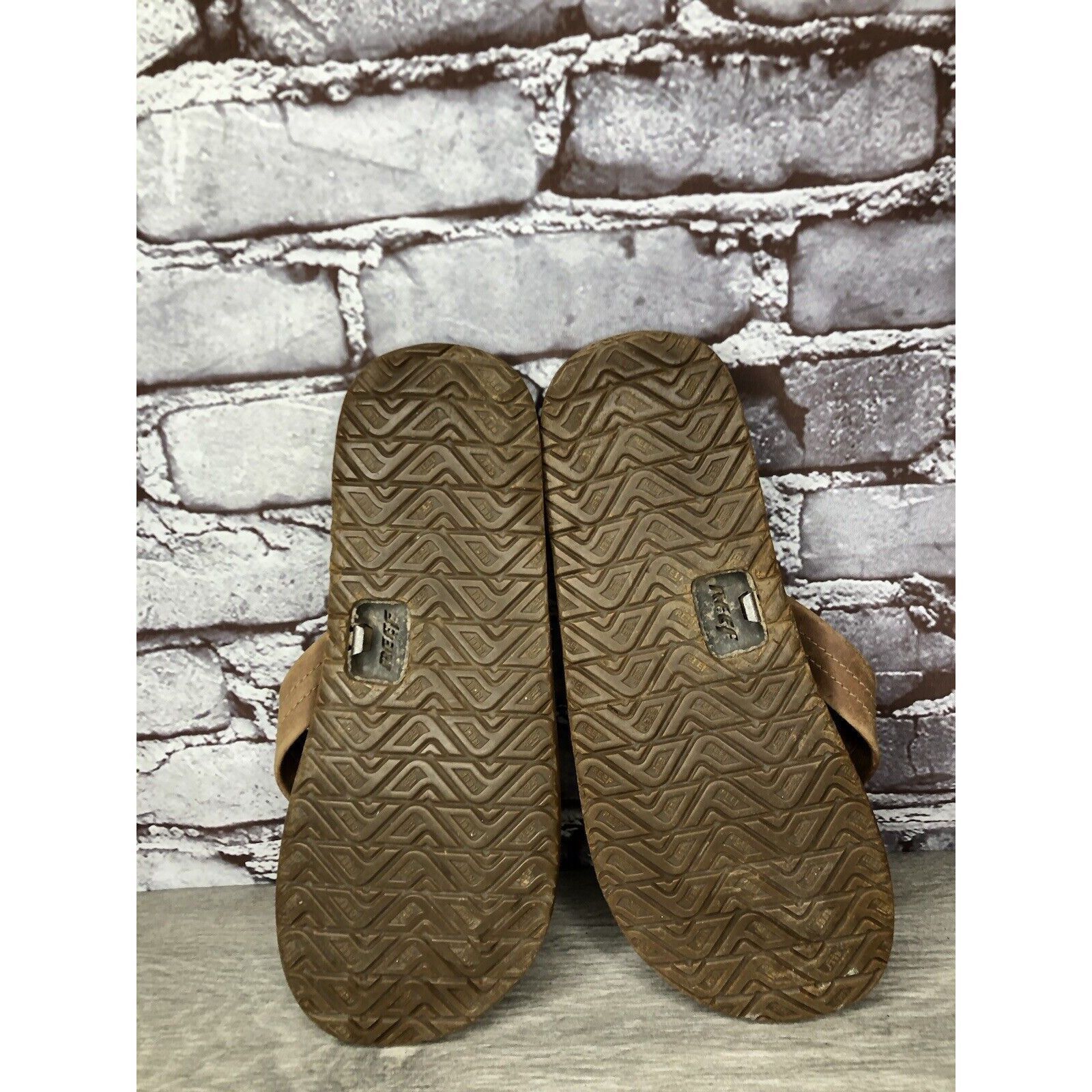 REEF Reef TQT Brown Leather Bottle Opener Beach Flip Flops Sandal Size US 9 / EU 42 - 9 Thumbnail