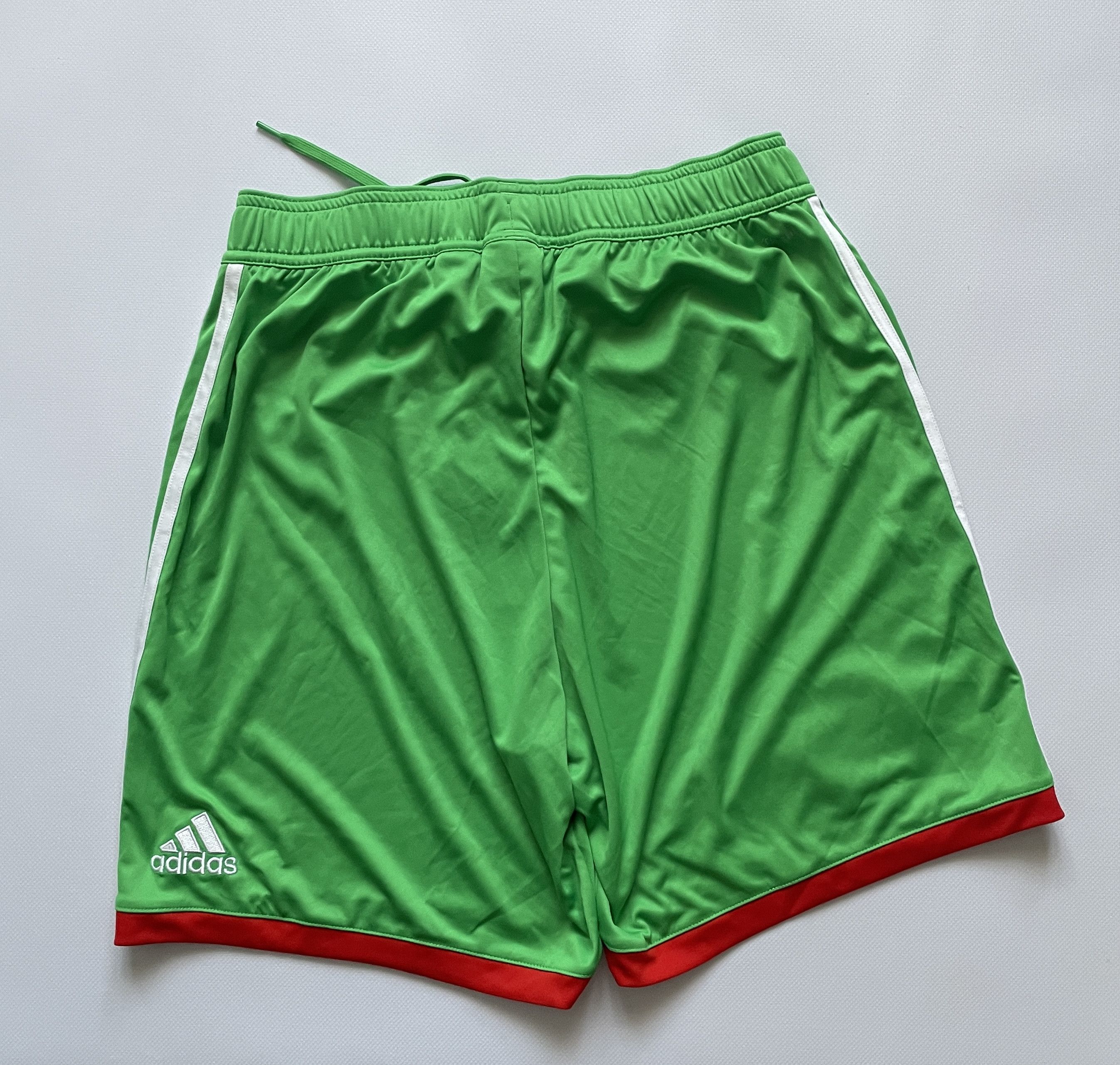 Adidas Algeria Away Football Shorts 2018 Soccer World Cup Size US 32 / EU 48 - 2 Thumbnail