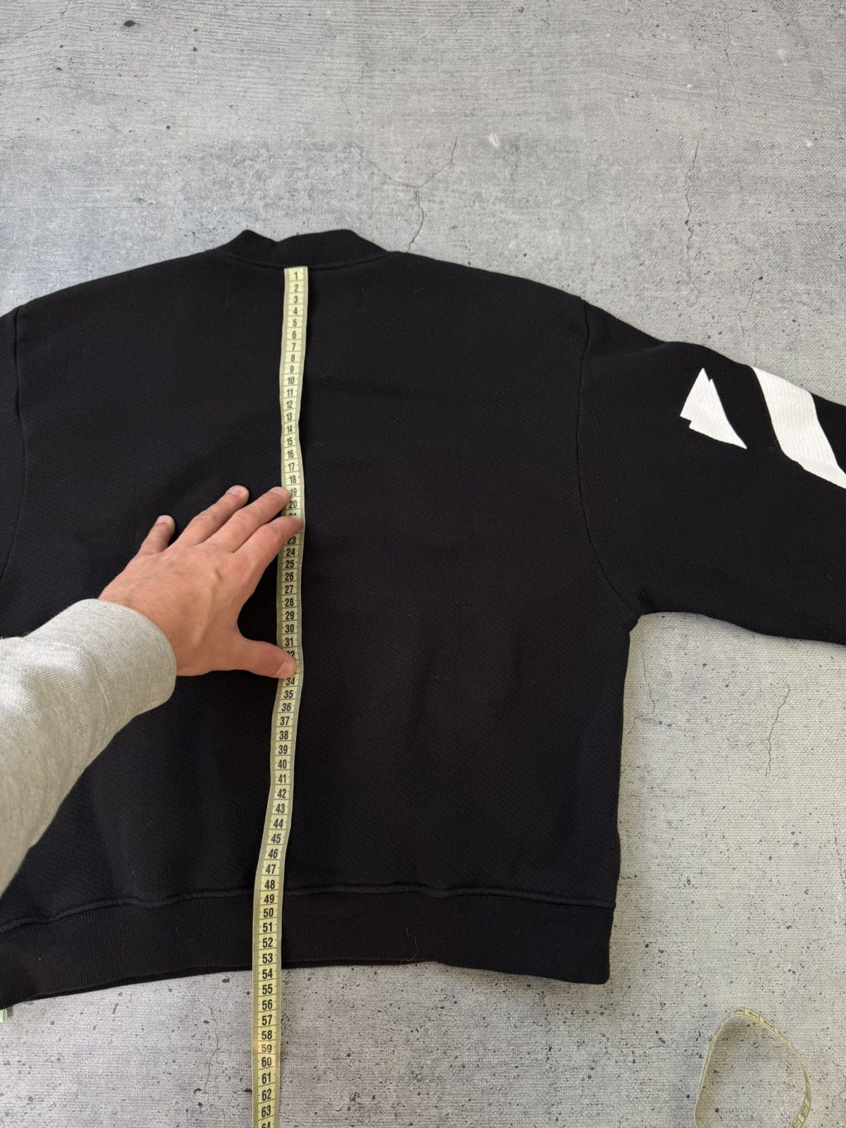 Off-White Off-White Women’s Meteor Cropped Sweatshirt Size M / US 6-8 / IT 42-44 - 16 Thumbnail