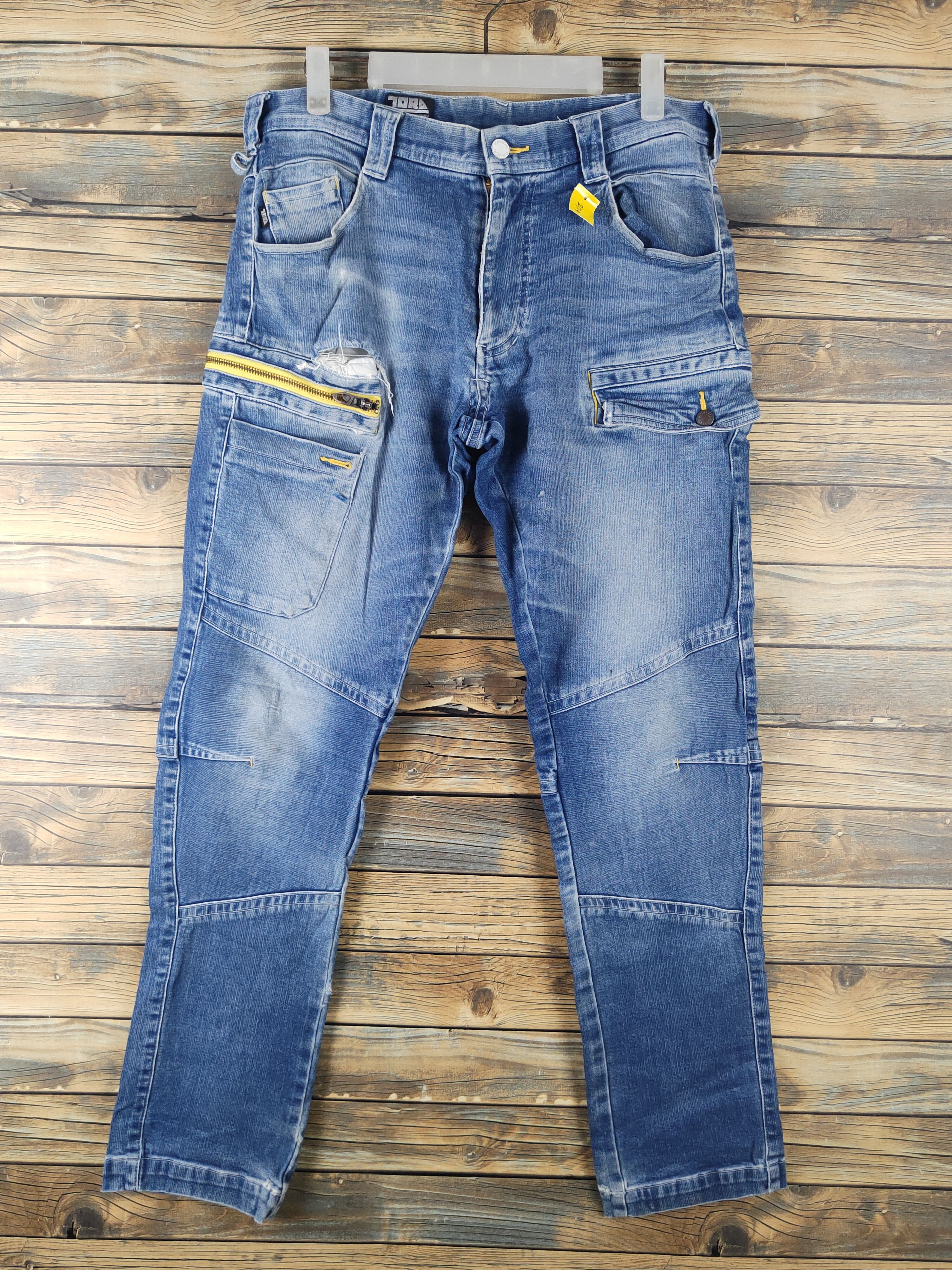Japanese Brand DL Toraichi Blue Distressed Ripped Jeans #2124 Size US 33 - 1 Thumbnail