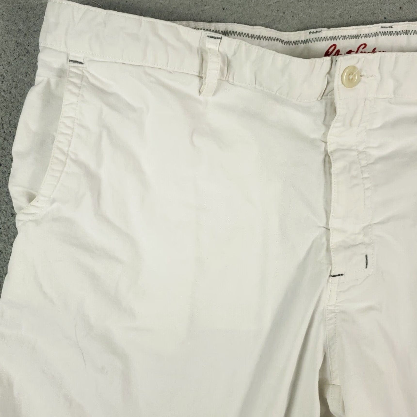 Robert Graham Robert Graham Chino Shorts Mens Size 40 White Casual Flat Front Stretch Size US 40 / EU 56 - 2 Thumbnail