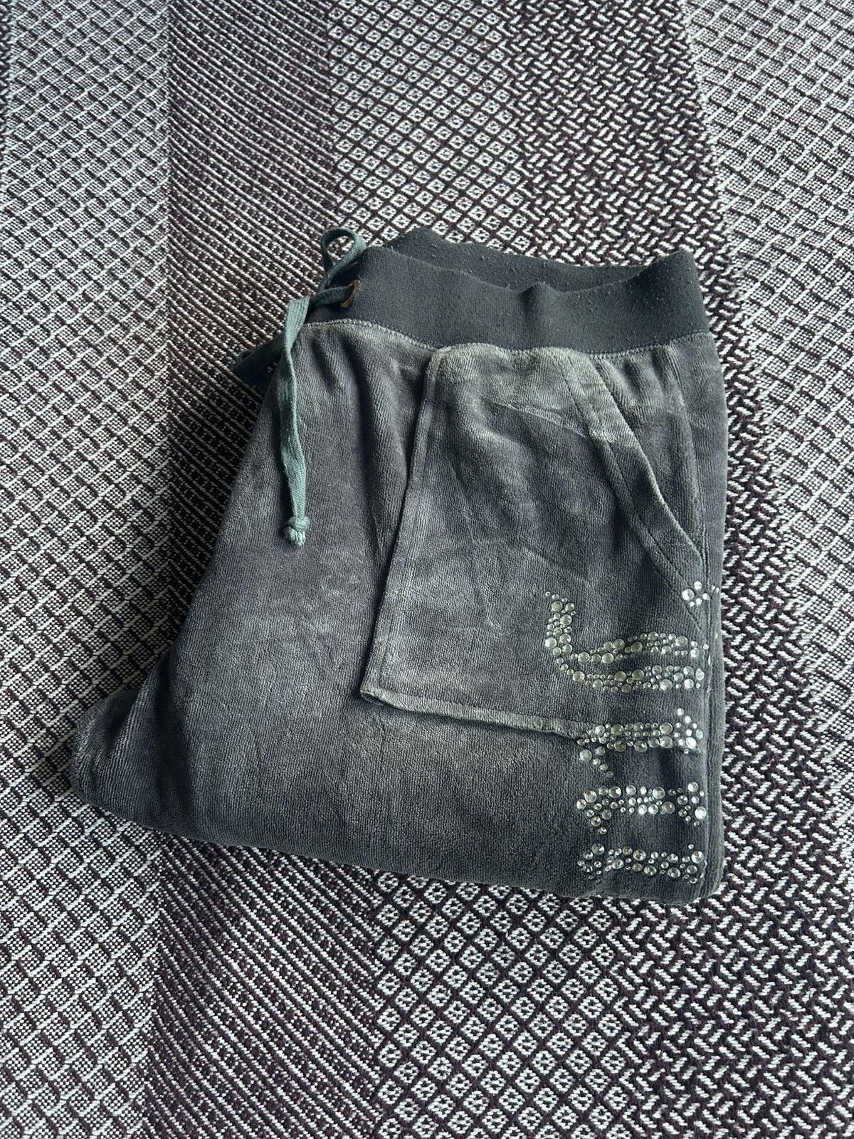 Juicy Couture Juicy Couture Black Label Y2K Sweatpants Women U.S.A. Size M Size 30" / US 8 / IT 44 - 15 Thumbnail