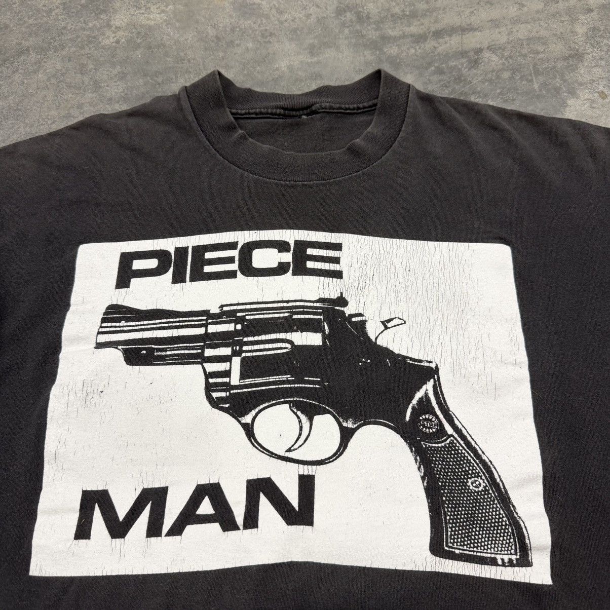 Vintage 1989 Vintage Faded Cop Shoot Cop Piece Man Band Tee Size US L / EU 52-54 / 3 - 2 Thumbnail