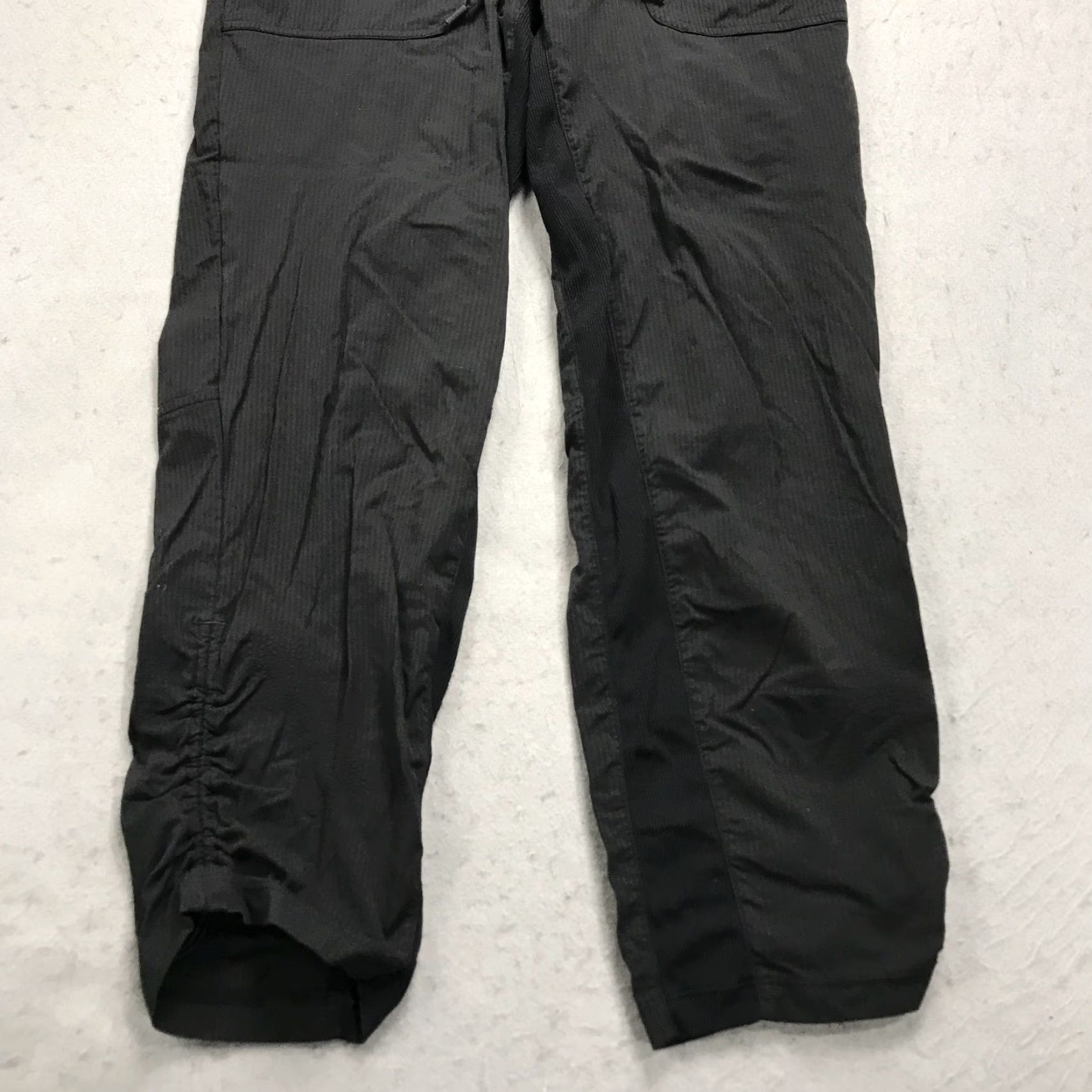 Lululemon Lululemon Pants Womens 4 Black Beyond The Studio Crop Jogger Yoga Dance Workout Activewear Pants Women's 4 Black Dance Studio Size 27" / US 4 / IT 40 - 3 Thumbnail