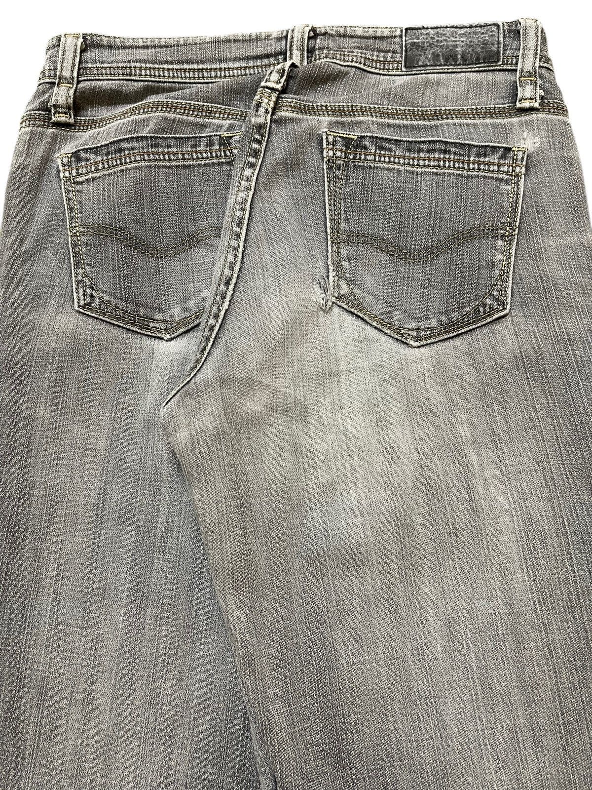 If Six Was Nine Vintage Japanese Brand Faded Wash Style Flare Jeans Size US 28 / EU 44 - 6 Thumbnail